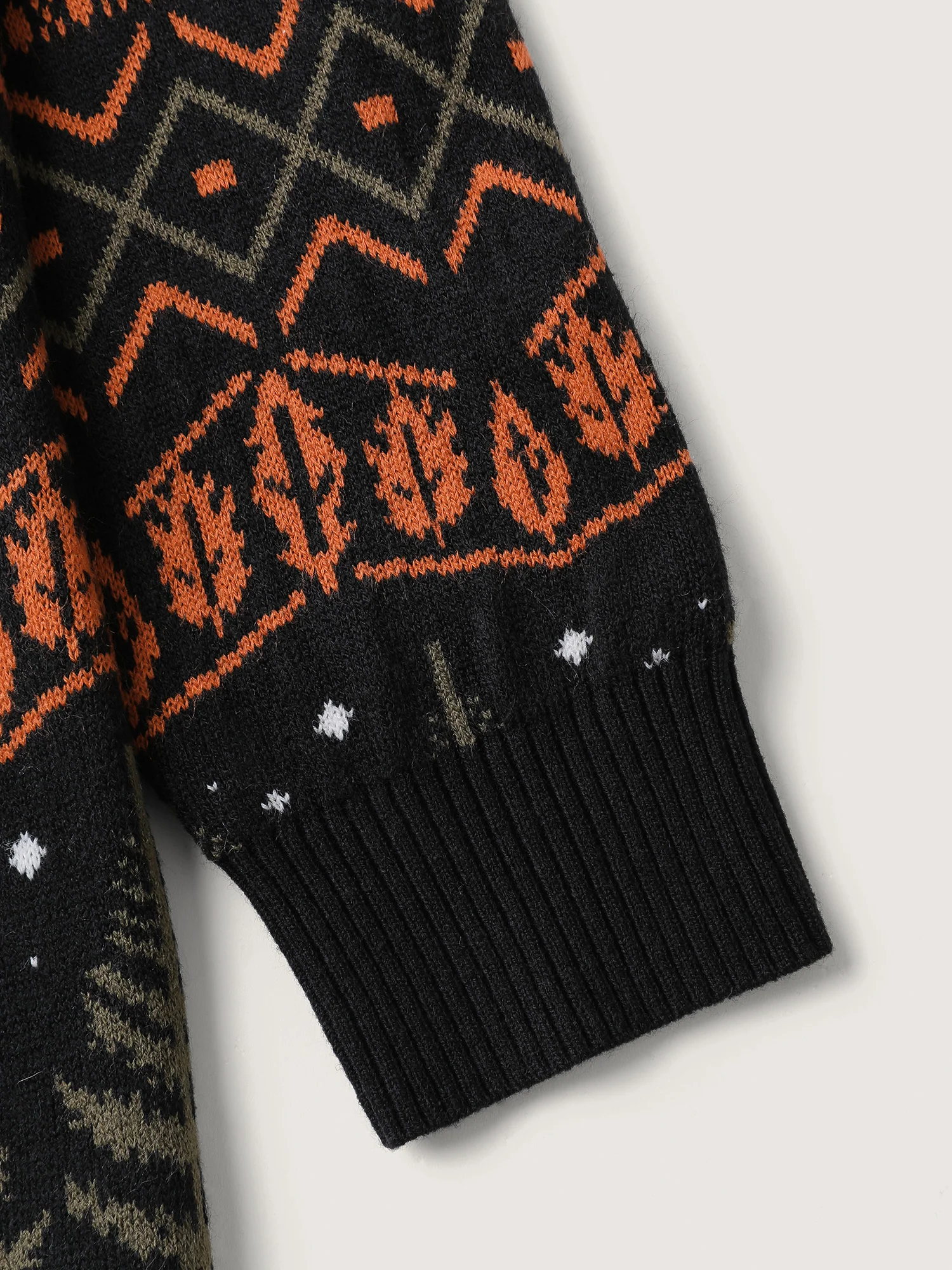 Fox in Forest Contrast Knit Cardigan - Image 10