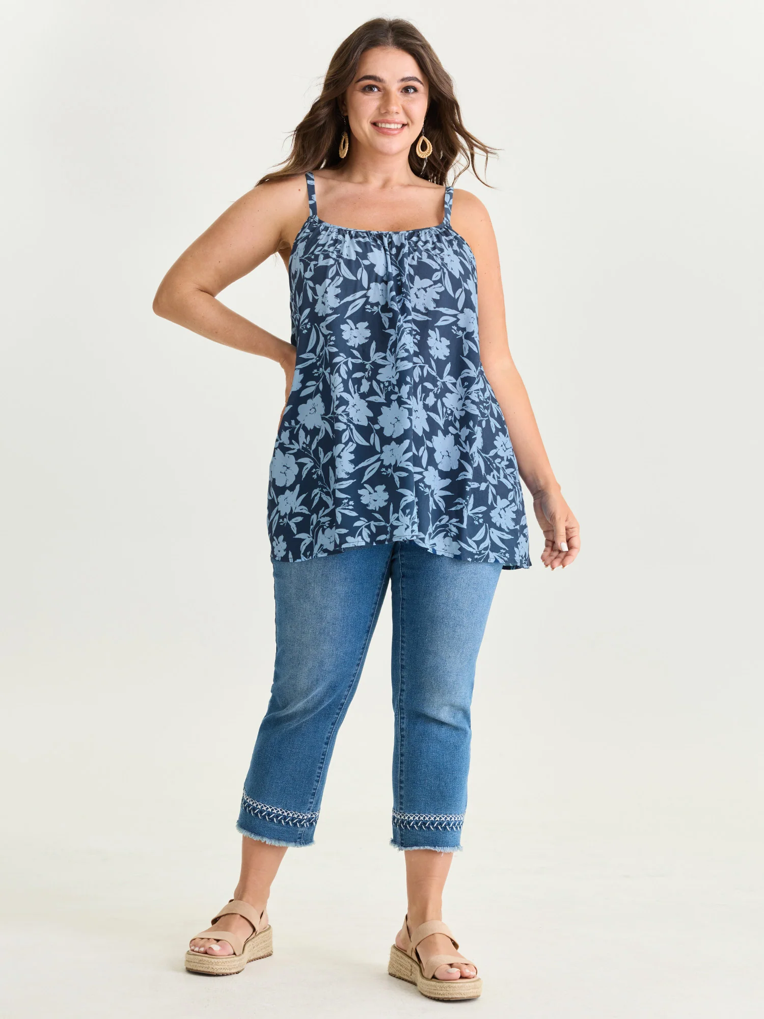 Fresh Floral Pleated Tank Top - Image 3