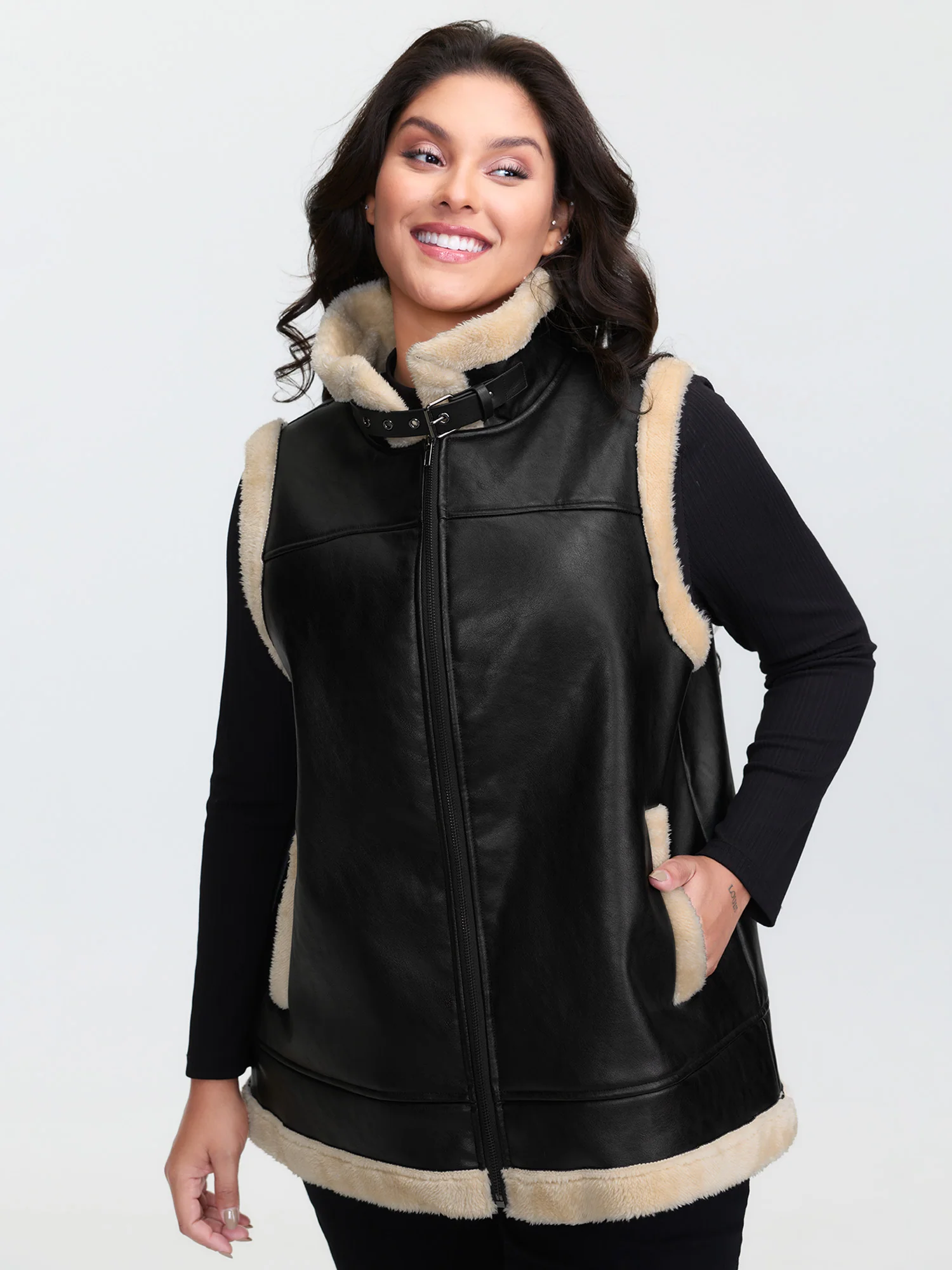 Fuzzy Edges Color Contrast Vest - Image 4