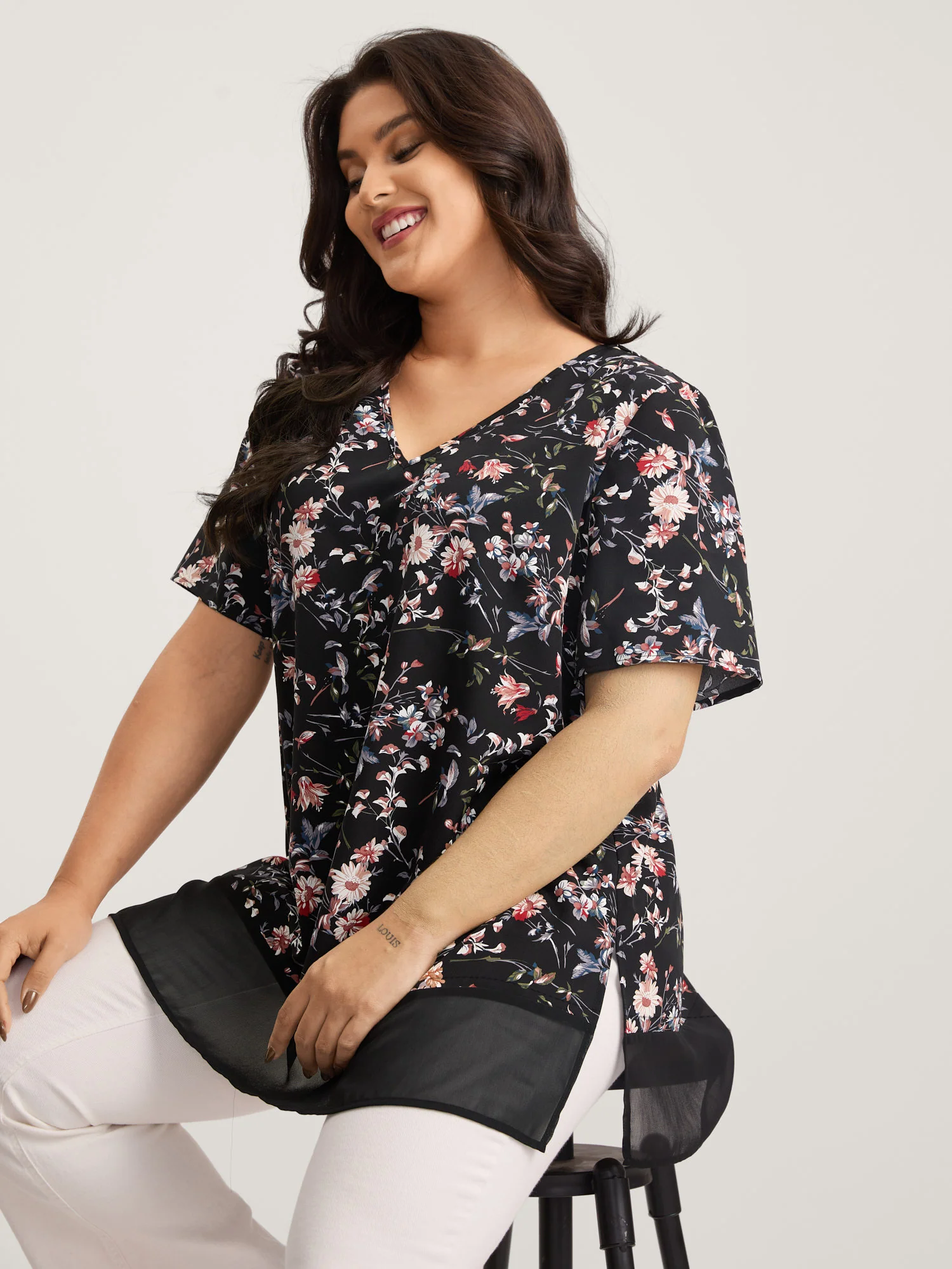 Garden Print Spliced V-Neck Blouse - Image 28