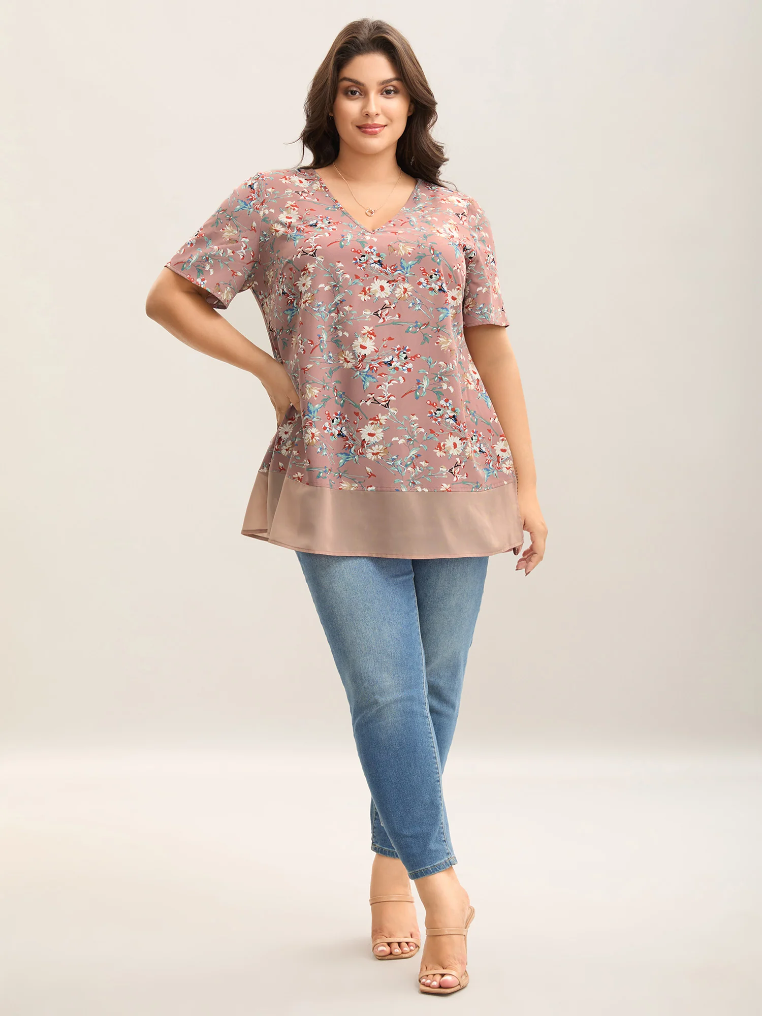 Garden Print Spliced V-Neck Blouse - Image 3