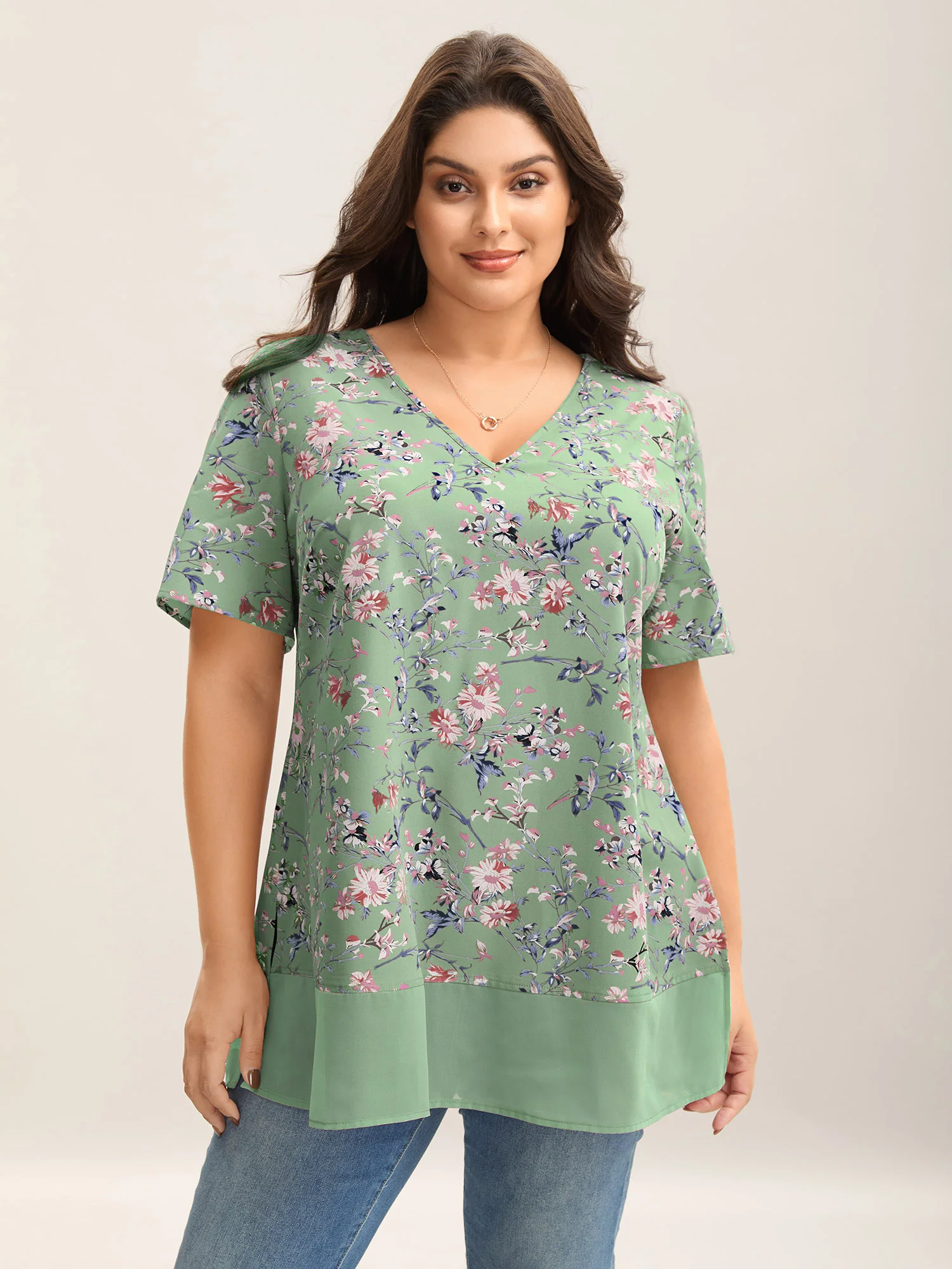 Garden Print Spliced V-Neck Blouse - Image 8