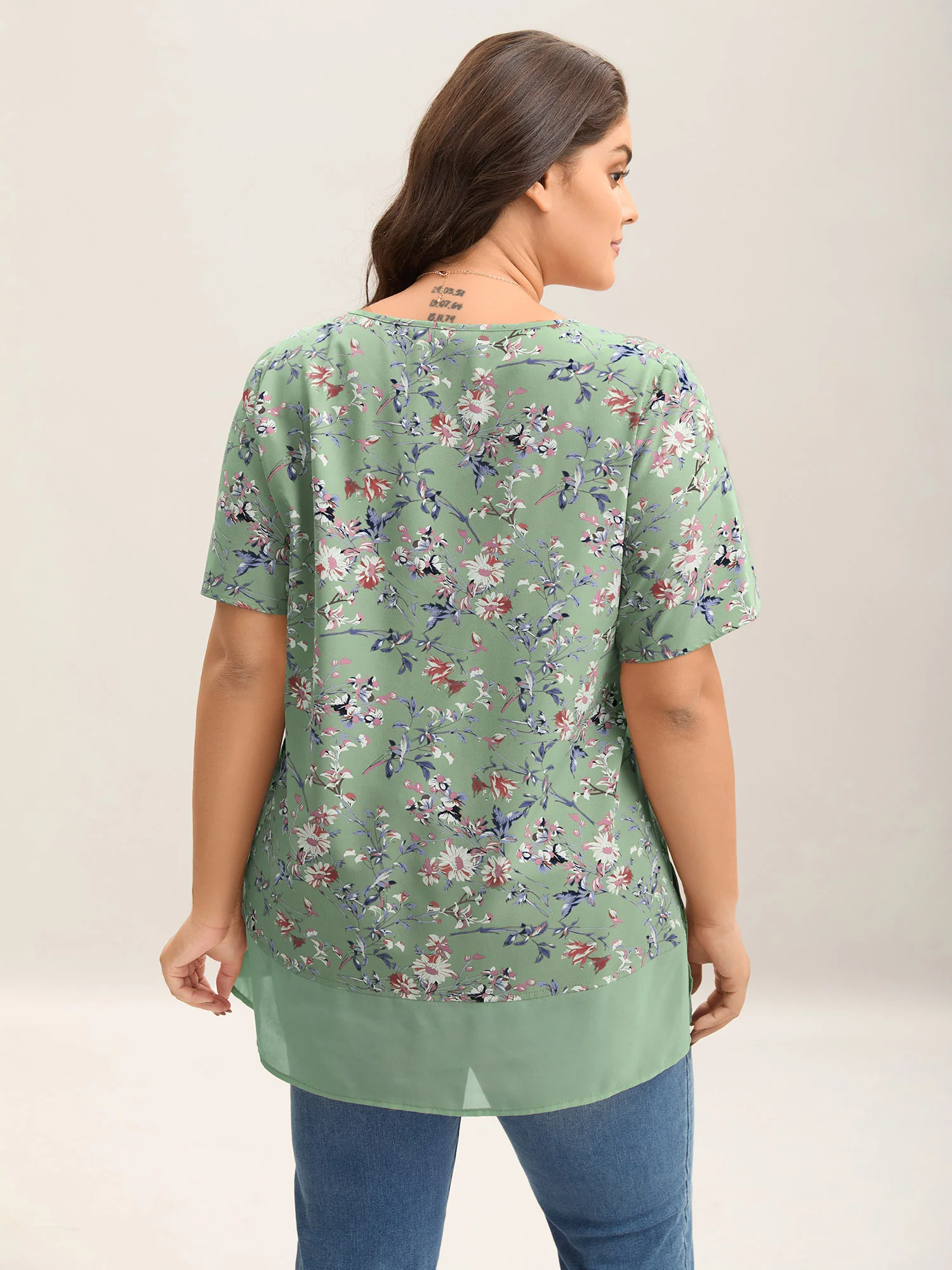 Garden Print Spliced V-Neck Blouse - Image 9