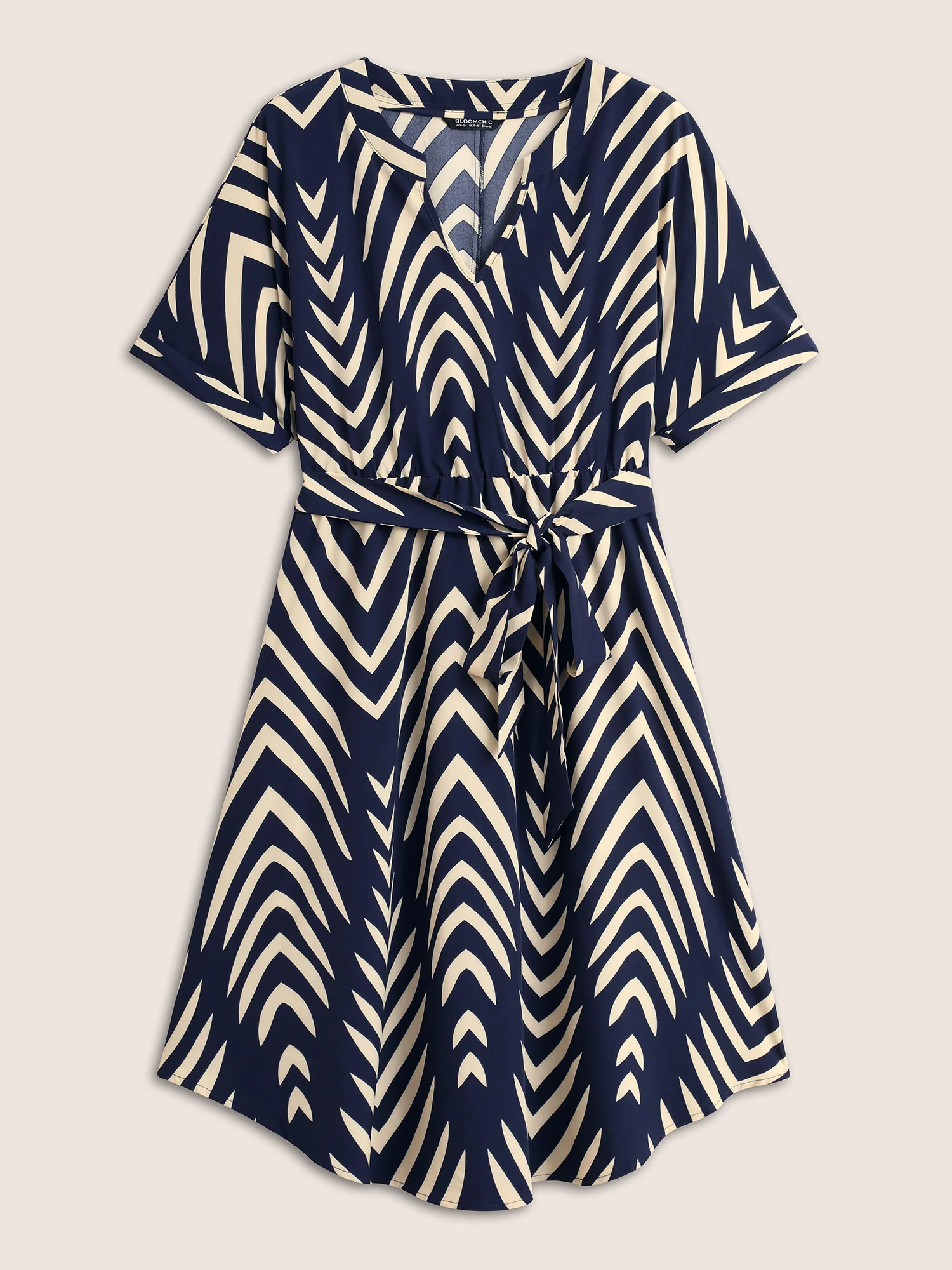 Geometric Belted Dolman Sleeve Curved Hem Dress - Image 11