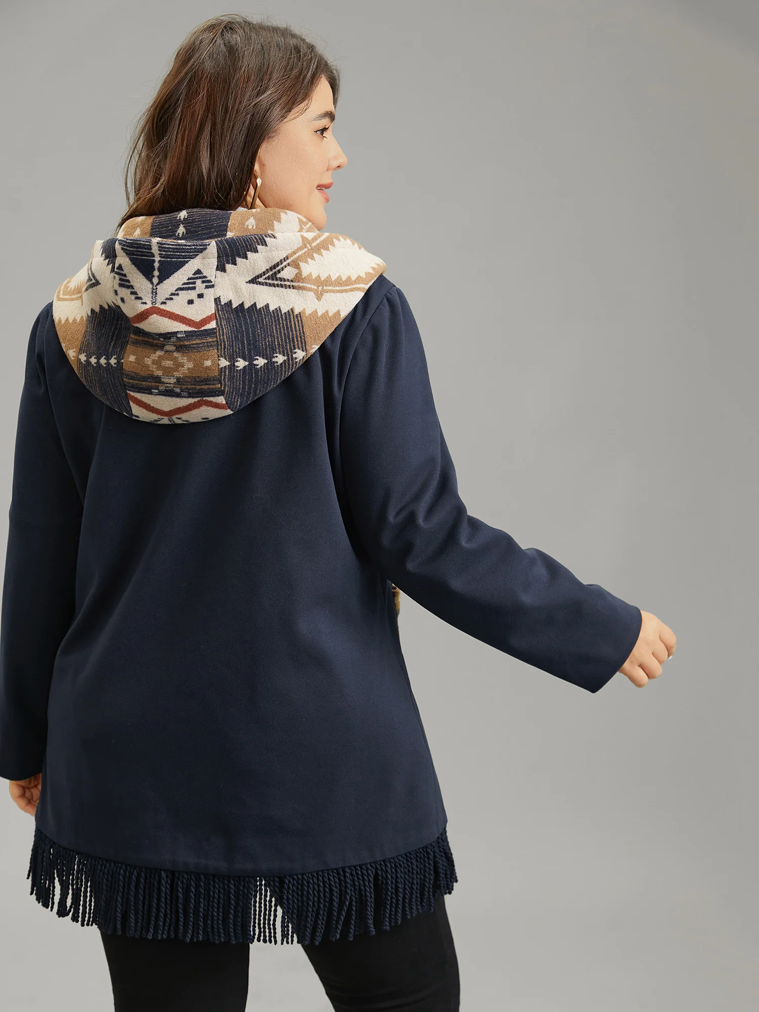 Geometric Contrast Hooded Tassel Trim Coat - Image 5