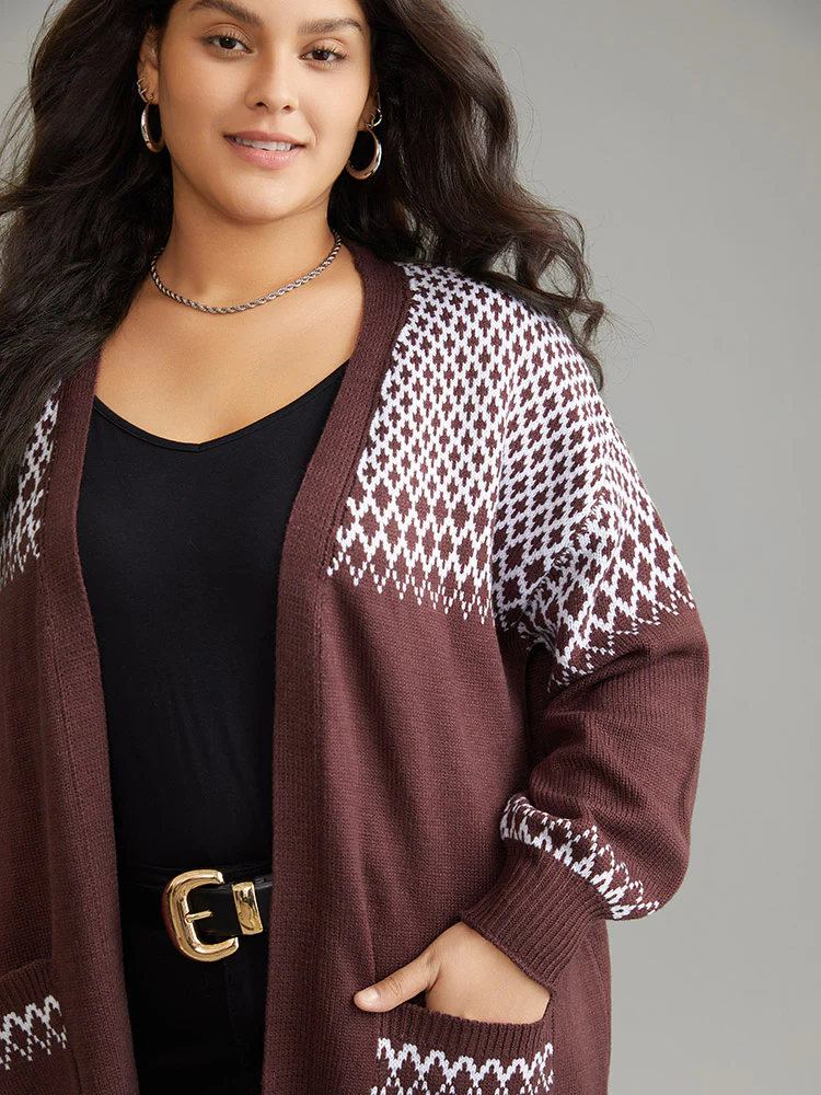 Geometric Contrast Patched Pocket Jacquard Cardigan - Image 4