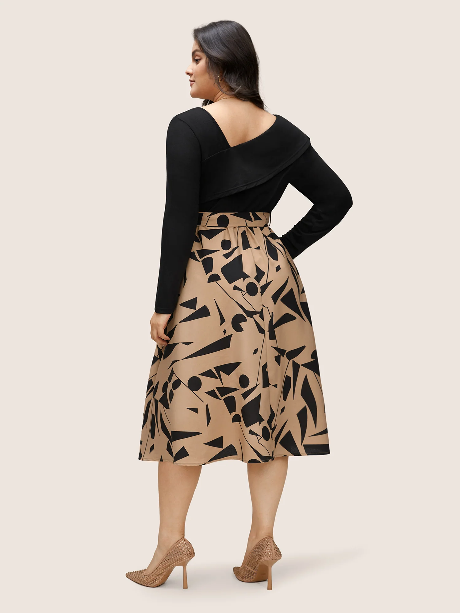 Geometric Contrast Patchwork Asymmetrical Neck Belted Dress - Image 3