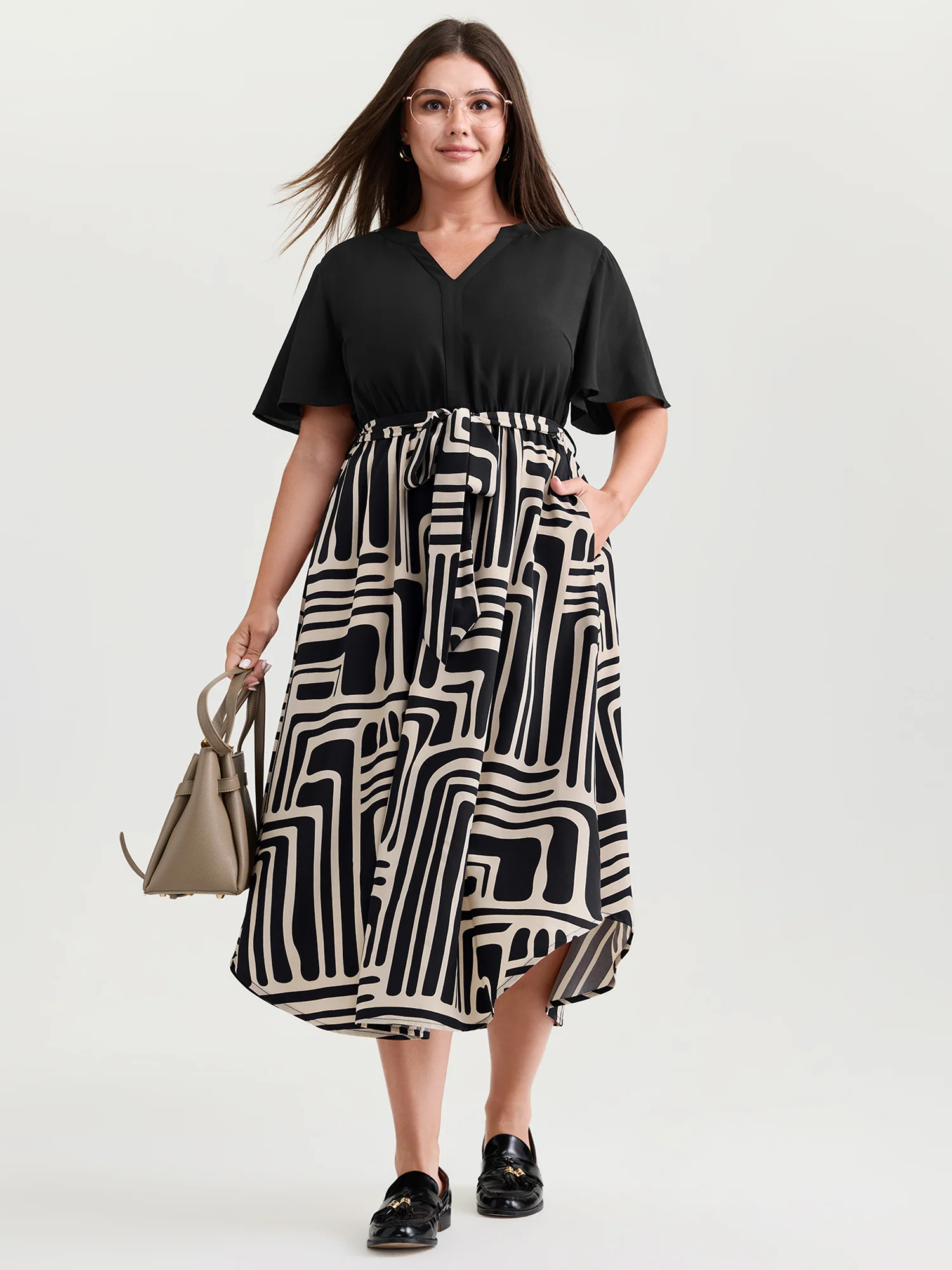 Geometric Contrast Print Arc-Hem Midi Dress - Image 3