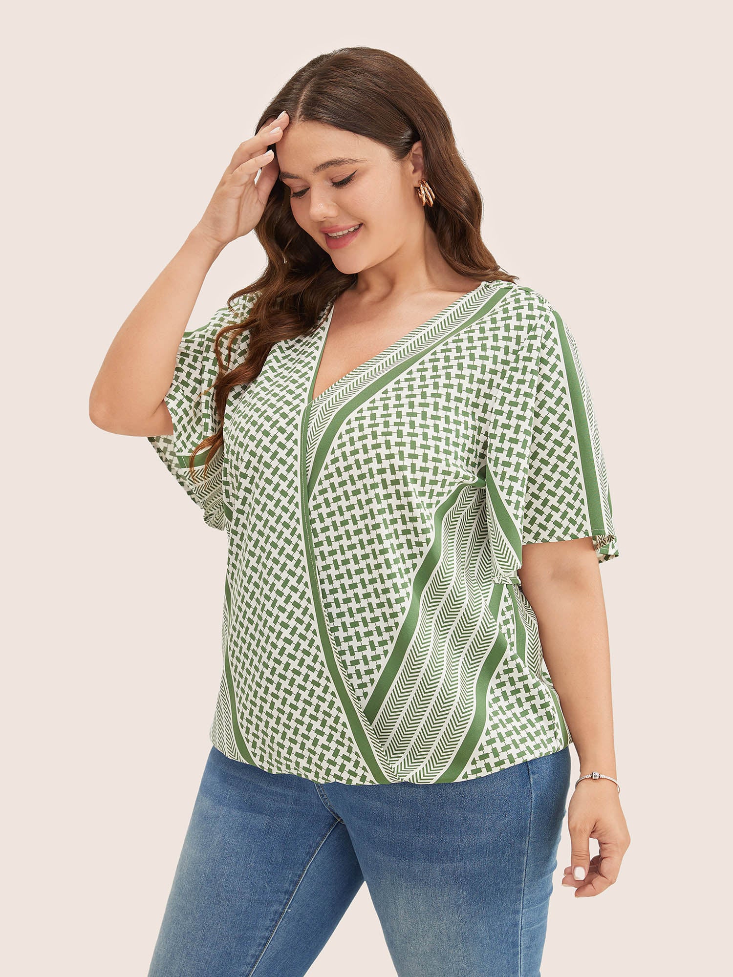 Geometric Contrast Ruffle Sleeve Wrap Blouse - Image 8