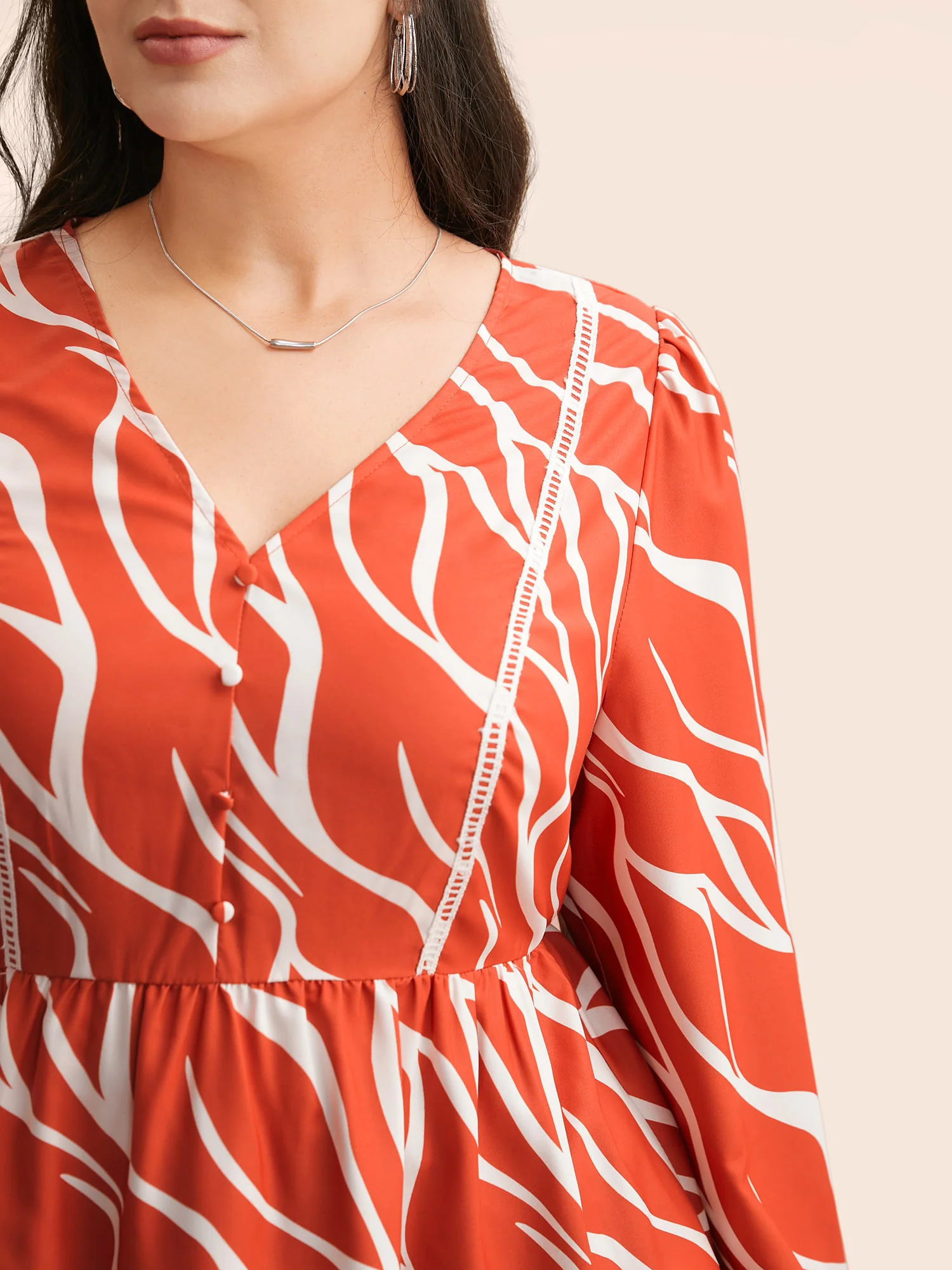 Geometric Contrast Webbing Button Detail Blouse - Image 3