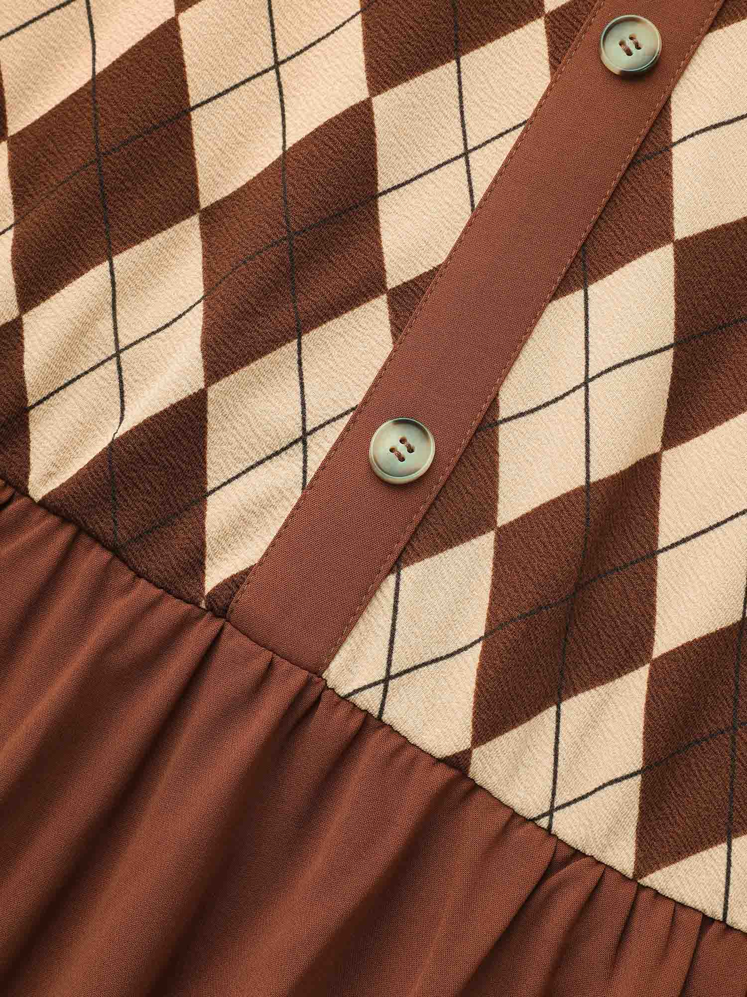 Geometric Crew Neck Button Detail Dress - Image 5