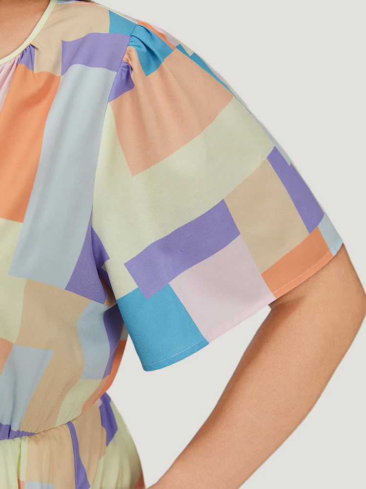 Geometric Notched Pocket Shirred Flutter Hem Dress - Image 7