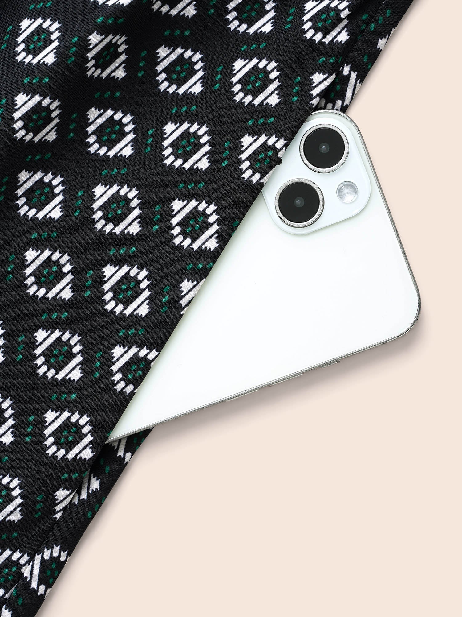 Geometric Overlap Collar Belted Dress - Image 6
