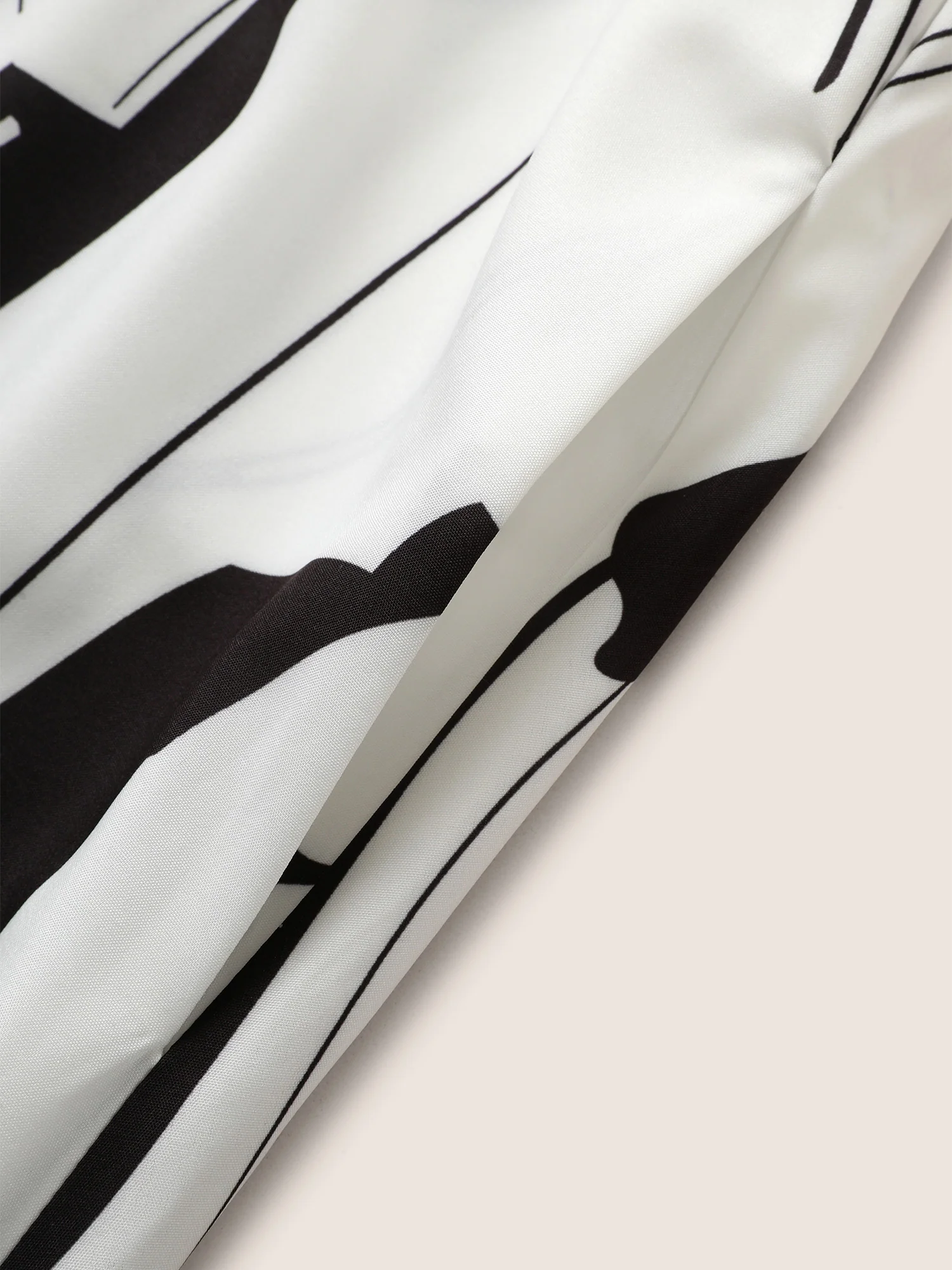 Geometric Overlap Collar Belted Midi Dress - Image 6
