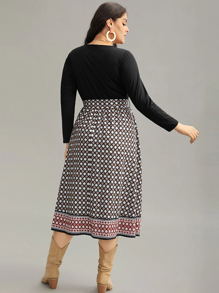 Geometric Patchwork Cut Out Belted Dress - Image 3