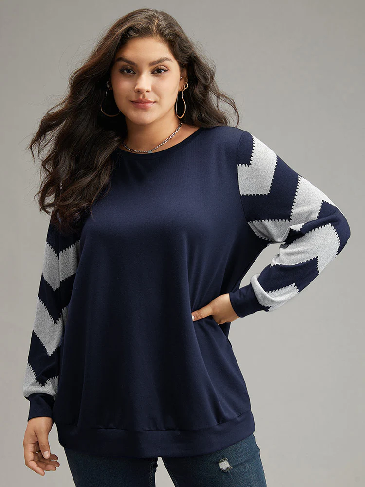 Geometric Patchwork Round Neck Sweatshirt - Image 9