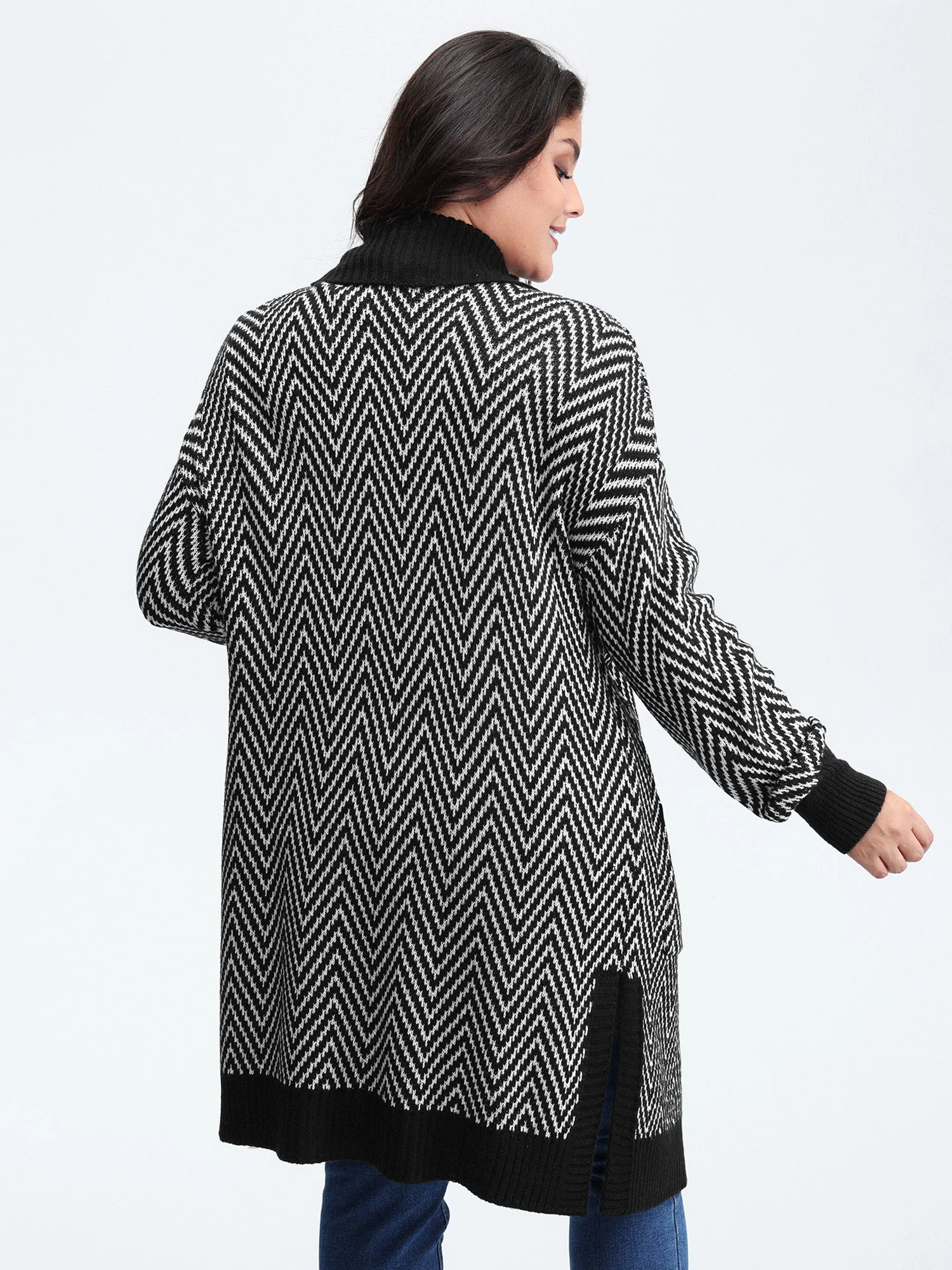 Geometric Pattern Pockets Open-Front Knit Cardigan - Image 4