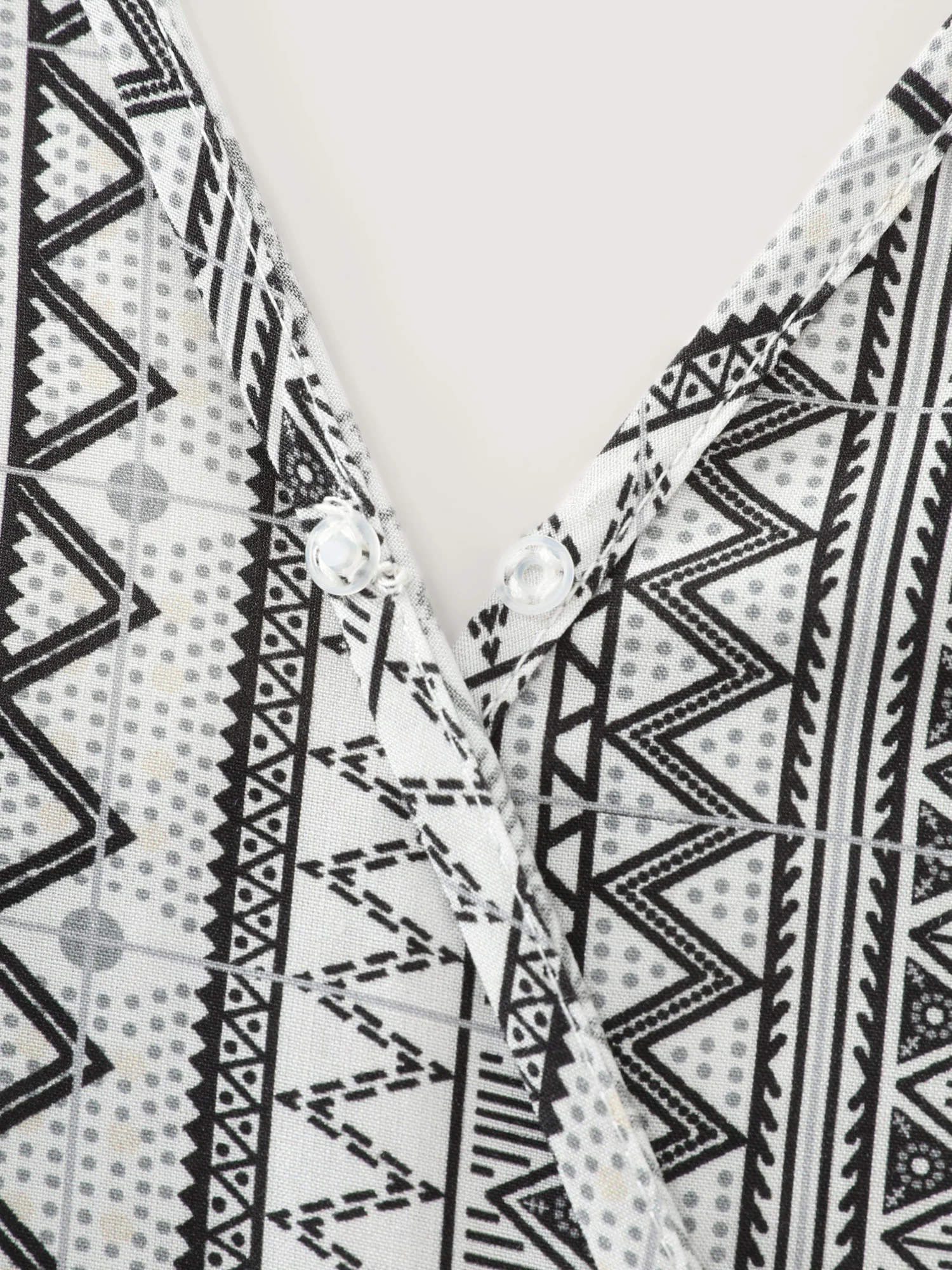 Geometric Print Back-Tie Blouse - Image 5