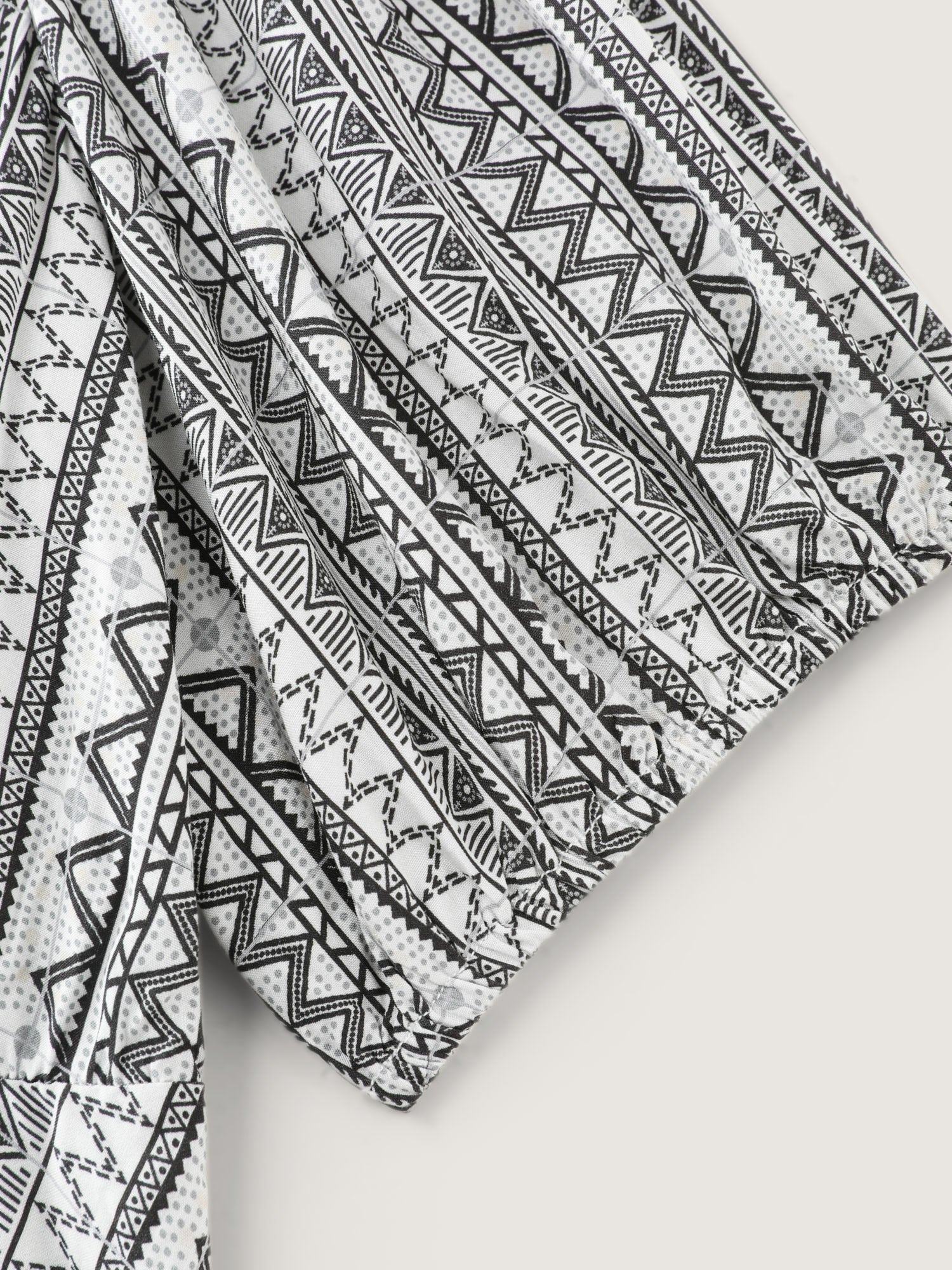 Geometric Print Back-Tie Blouse - Image 6