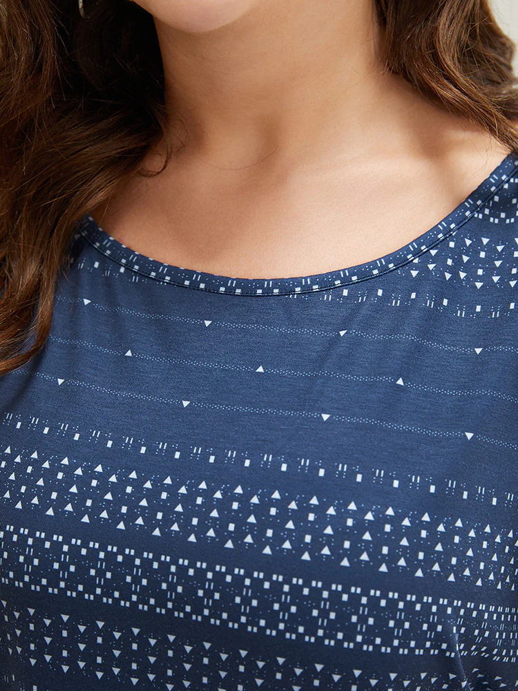 Geometric Print Backless Roll Dolman Sleeve T-shirt - Image 11