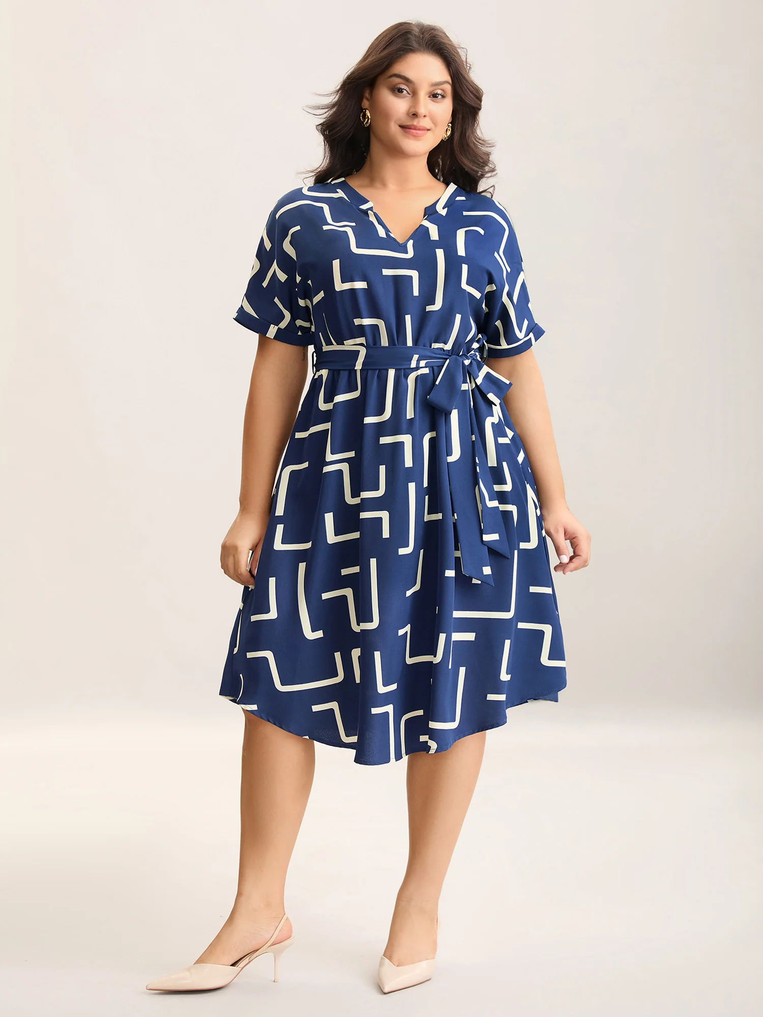 Geometric Print Curved Hem Midi Dress - Image 3