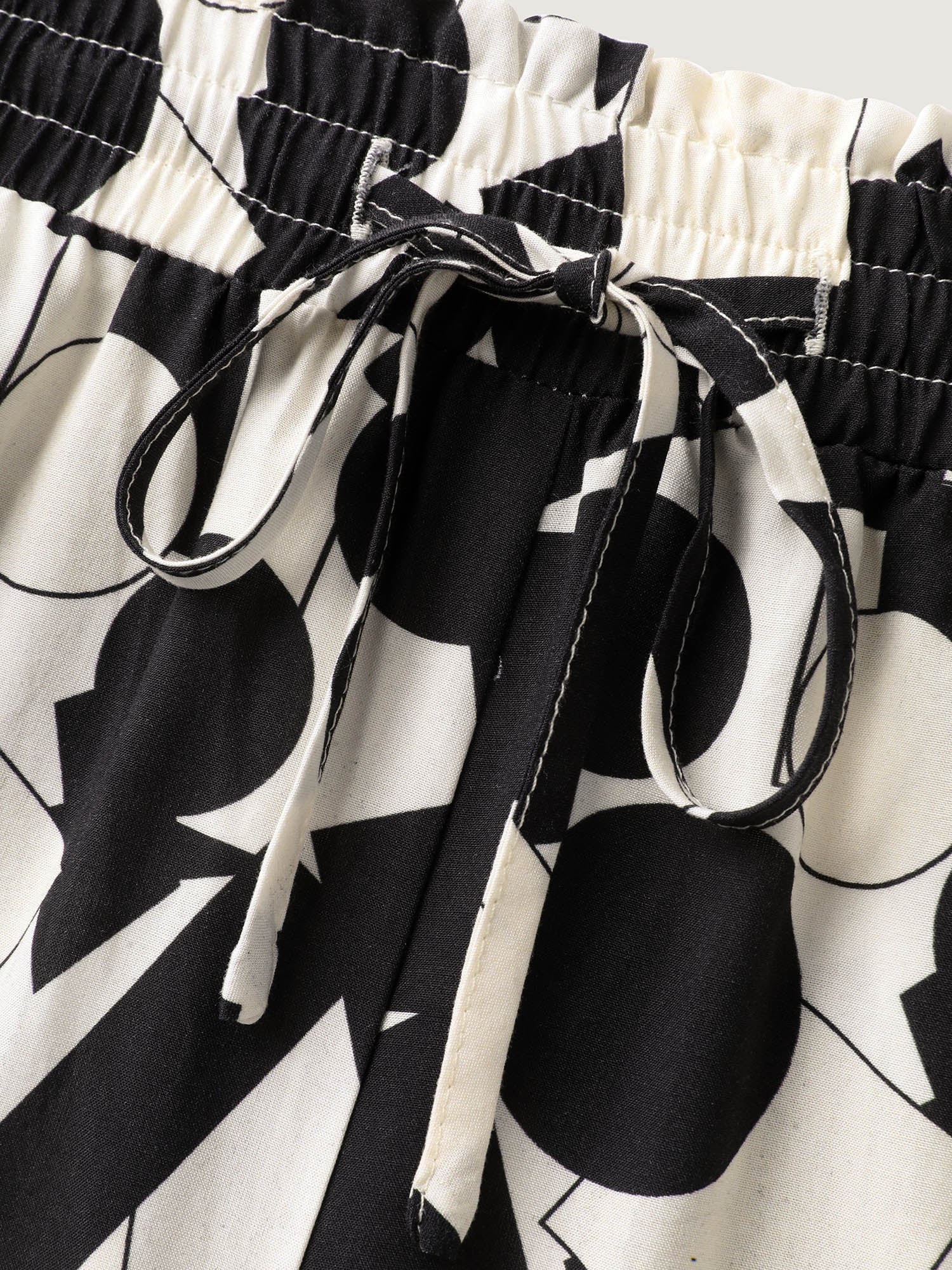 Geometric Print Drawstring Wide-Leg Pants - Image 6