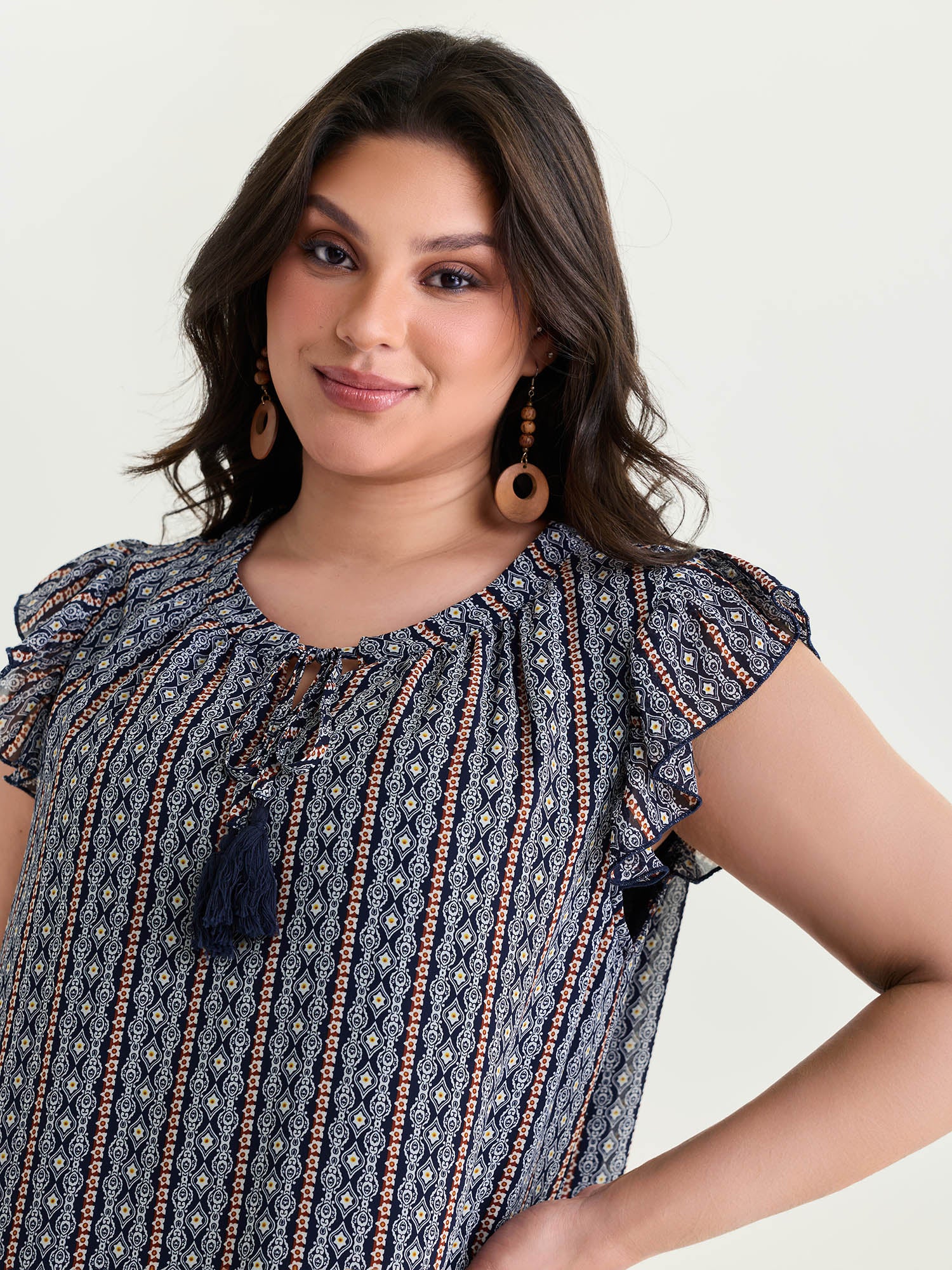 Geometric Print Flutter Sleeve Tassels Blouse - Image 2
