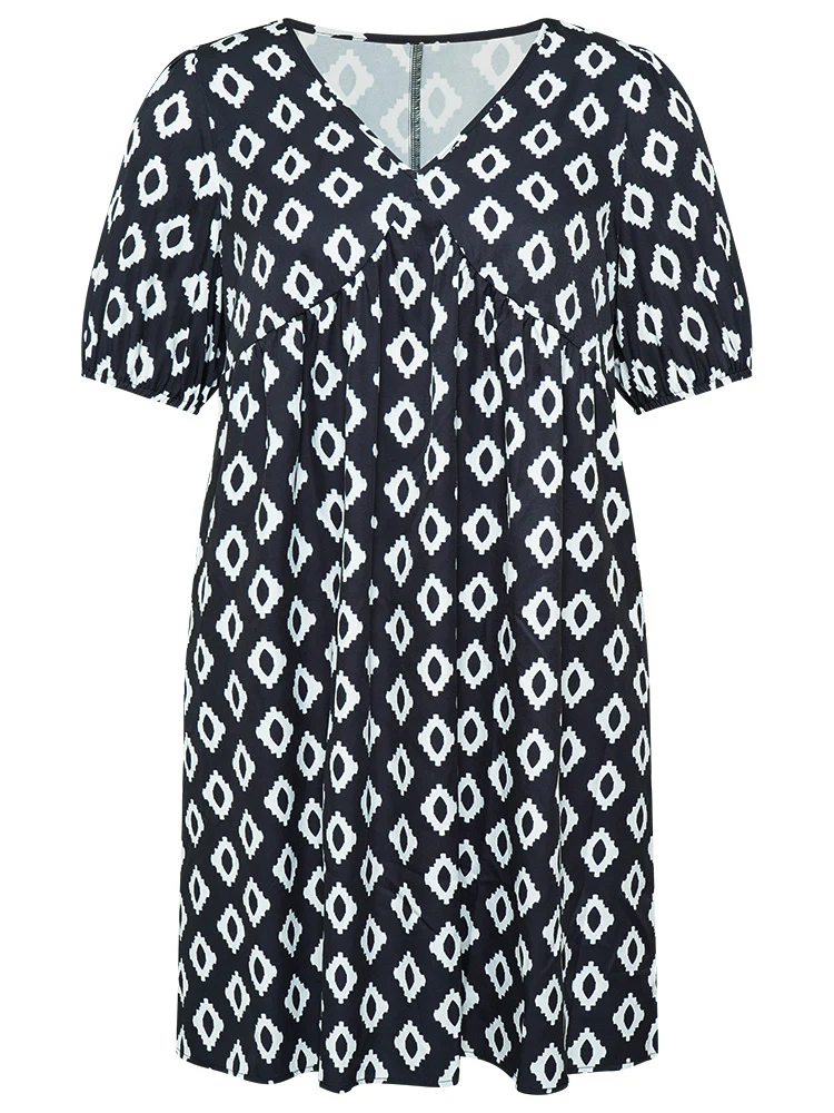 Geometric Print Gathered Pocket Puff Sleeve Dress - Image 9