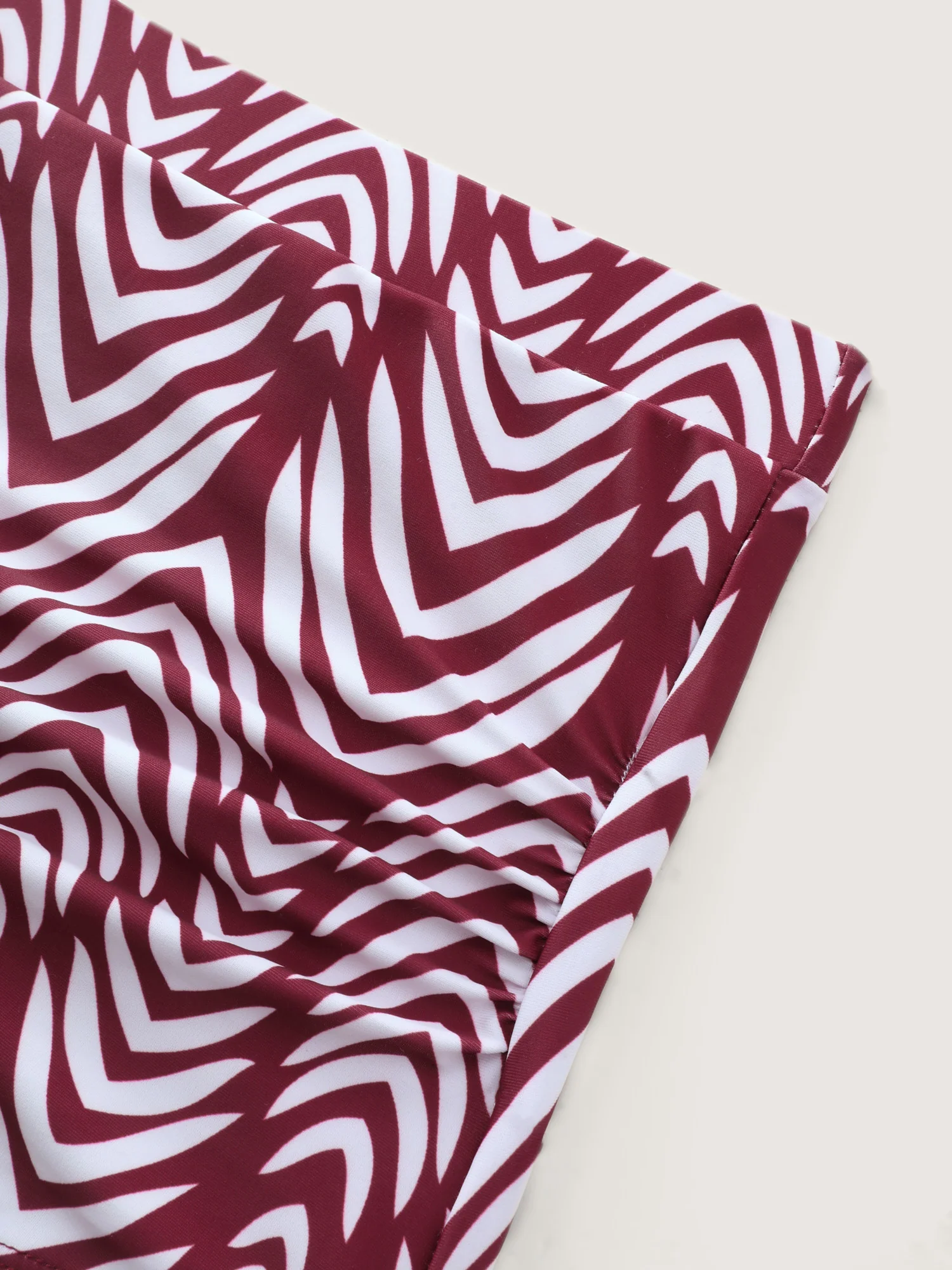 Geometric Print High-Waisted Bikini Bottoms - Image 6