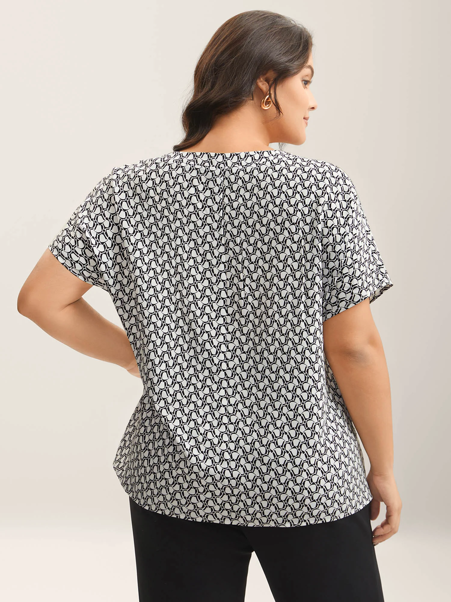 Geometric Print Notched Collar Blouse - Image 4