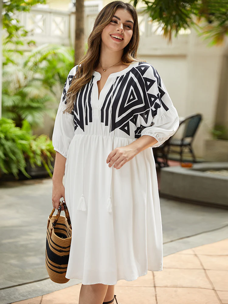 Geometric Print Notched Ties Tassels Elastic Cuffs Dress - Image 2