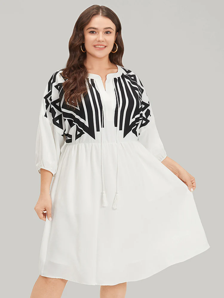 Geometric Print Notched Ties Tassels Elastic Cuffs Dress - Image 6