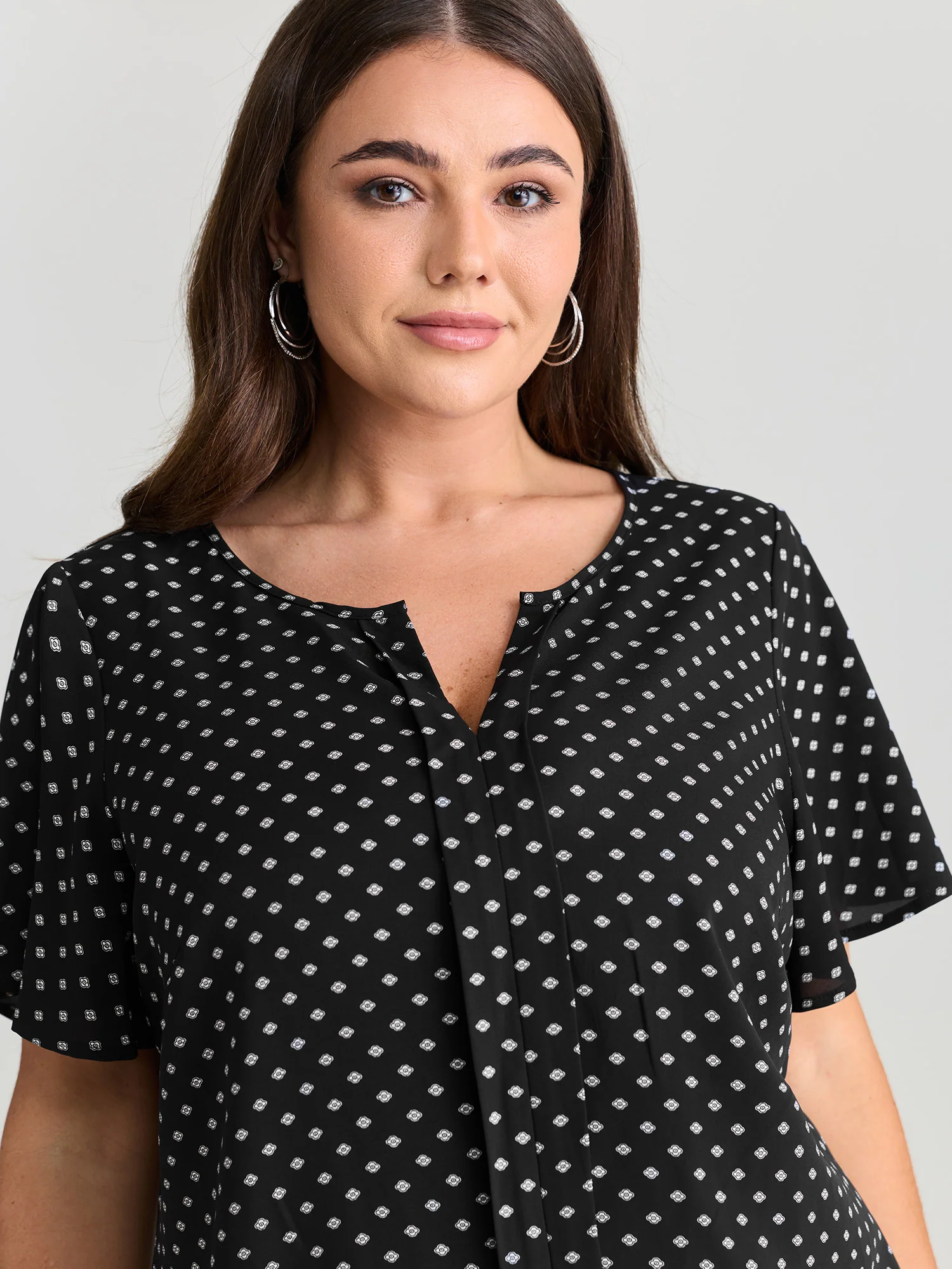 Geometric Print Pleated Front Blouse - Image 2