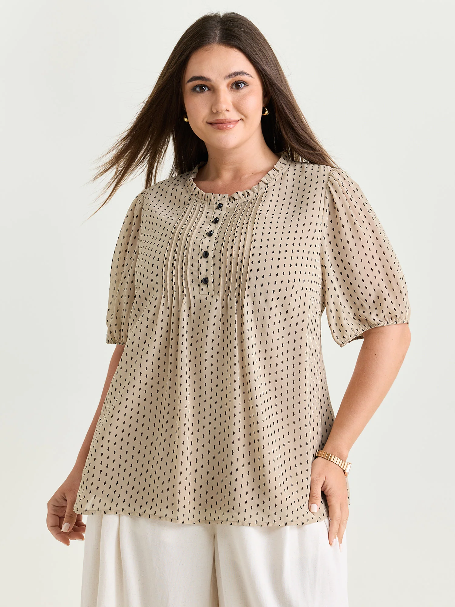 Geometric Print Pleated Ruffled Neck Blouse