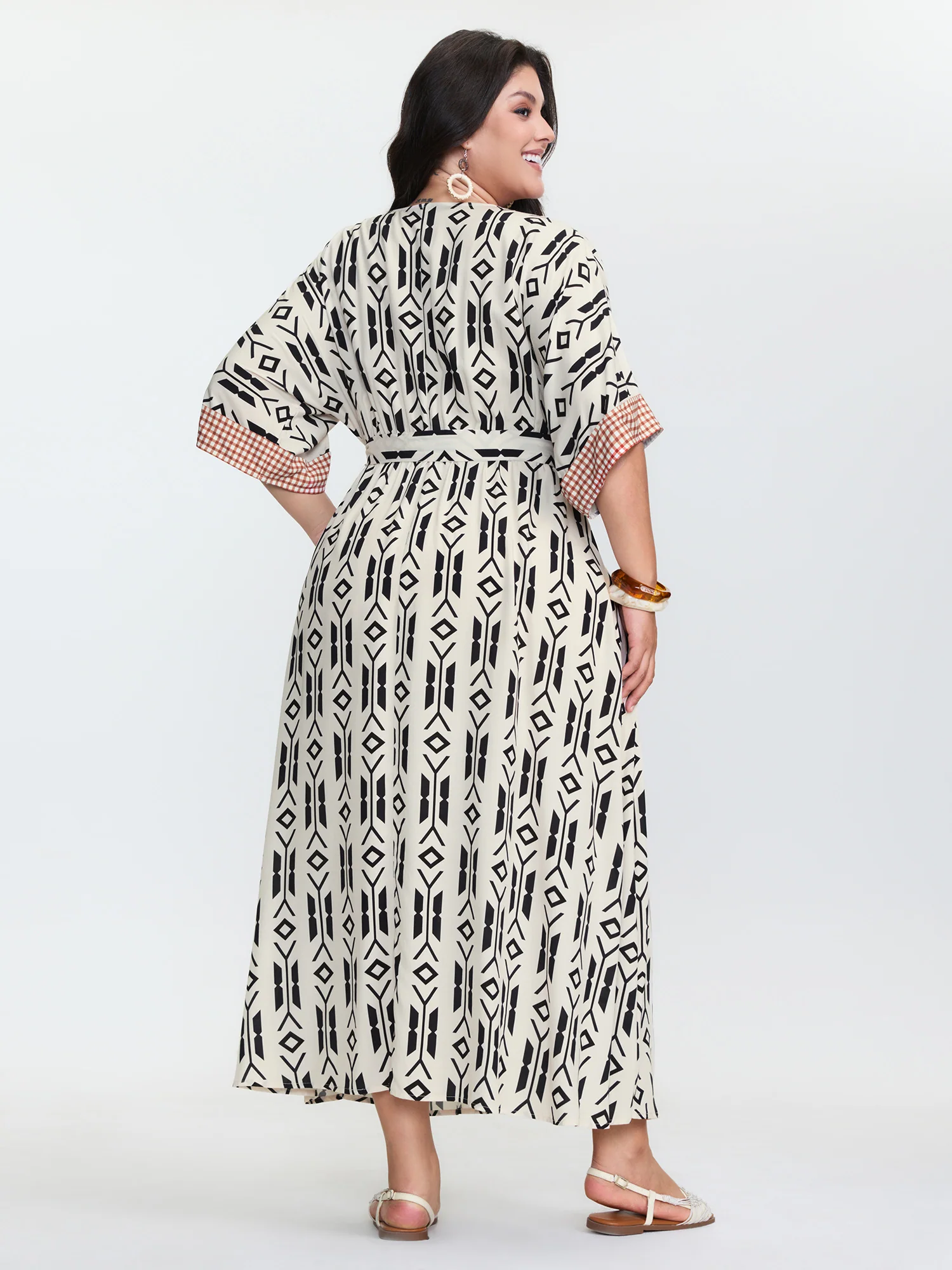 Geometric Print Pockets Surplice Maxi Dress - Image 4