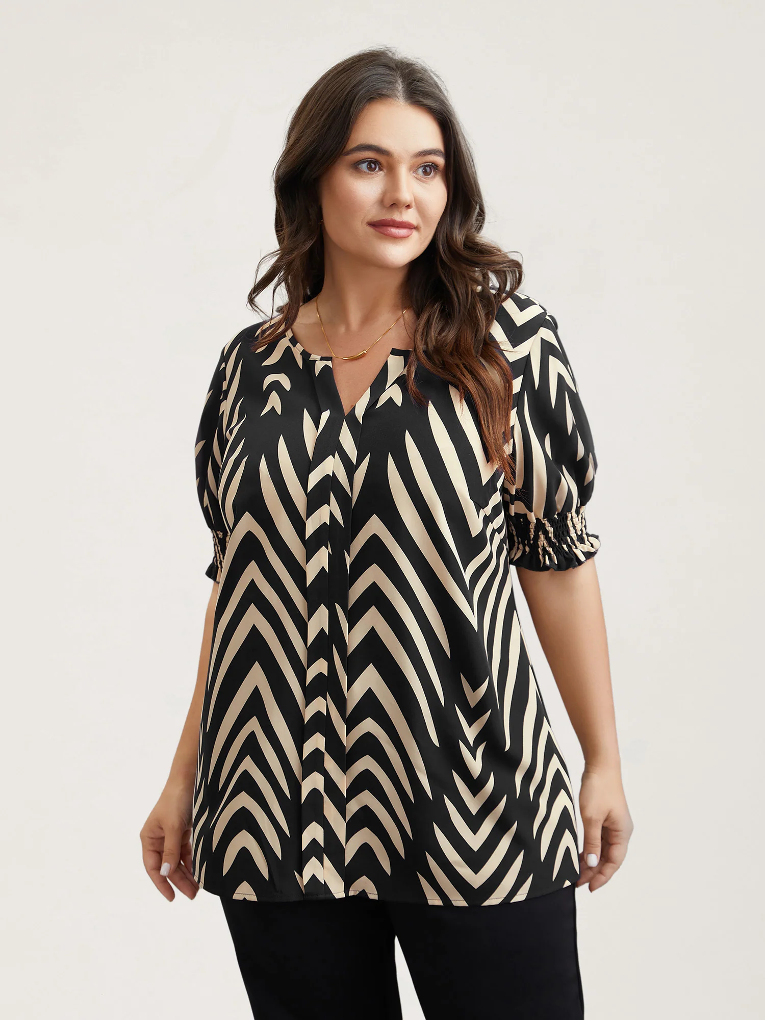 Geometric Print Ruffled Shirred Blouse - Image 16