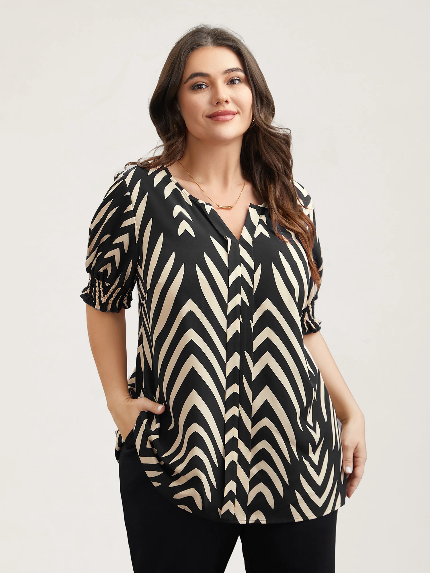 Geometric Print Ruffled Shirred Blouse - Image 17
