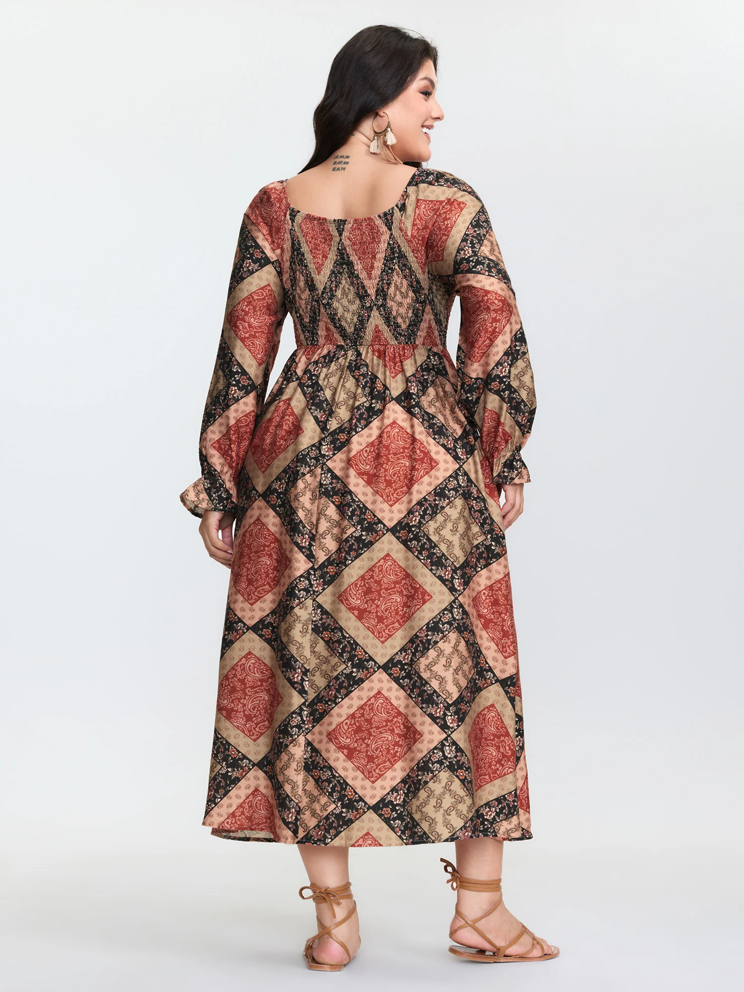 Geometric Print Shirred Bodice Midi Dress - Image 4