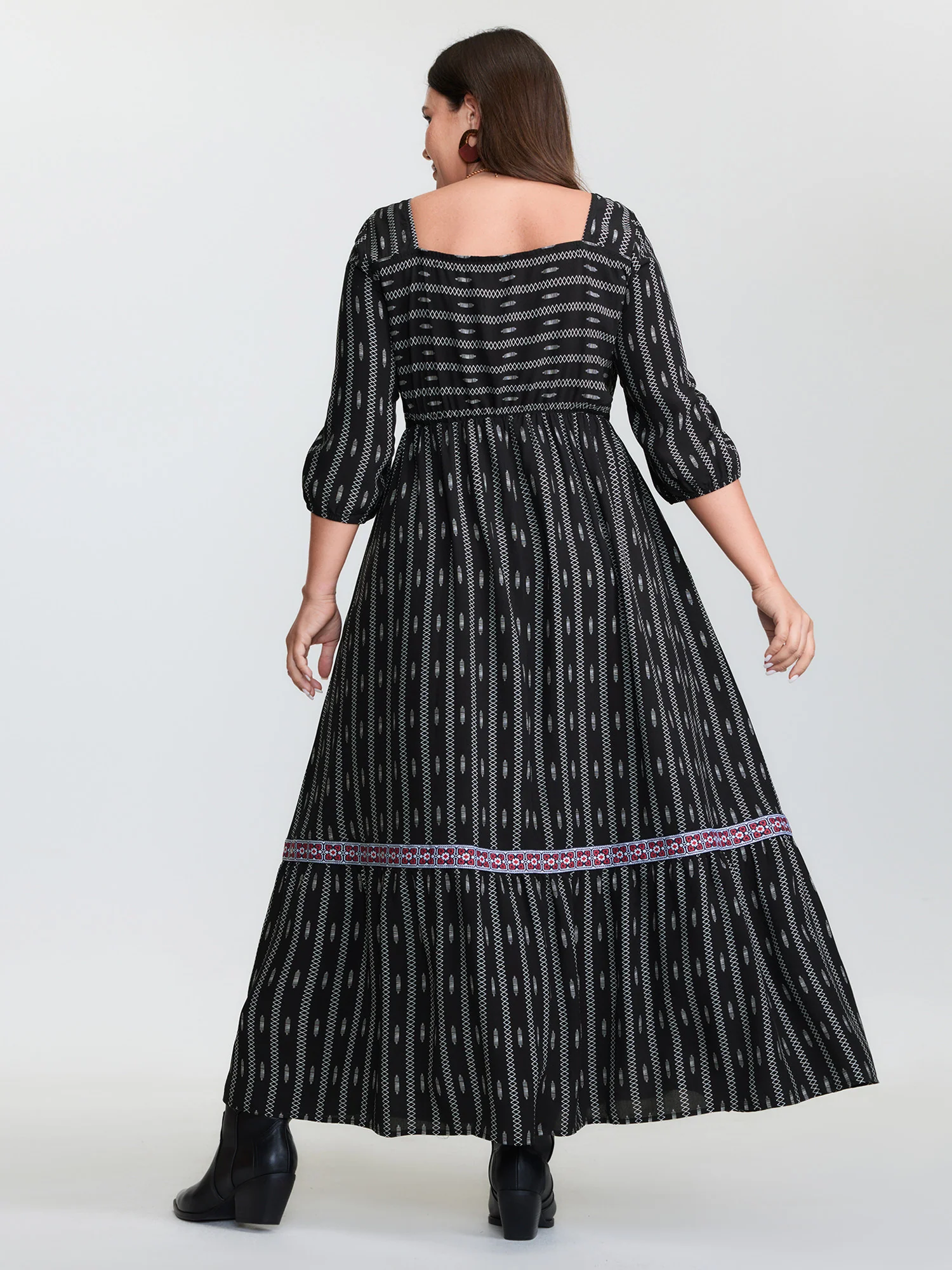 Geometric Print Shirred Square Neck Maxi Dress - Image 5