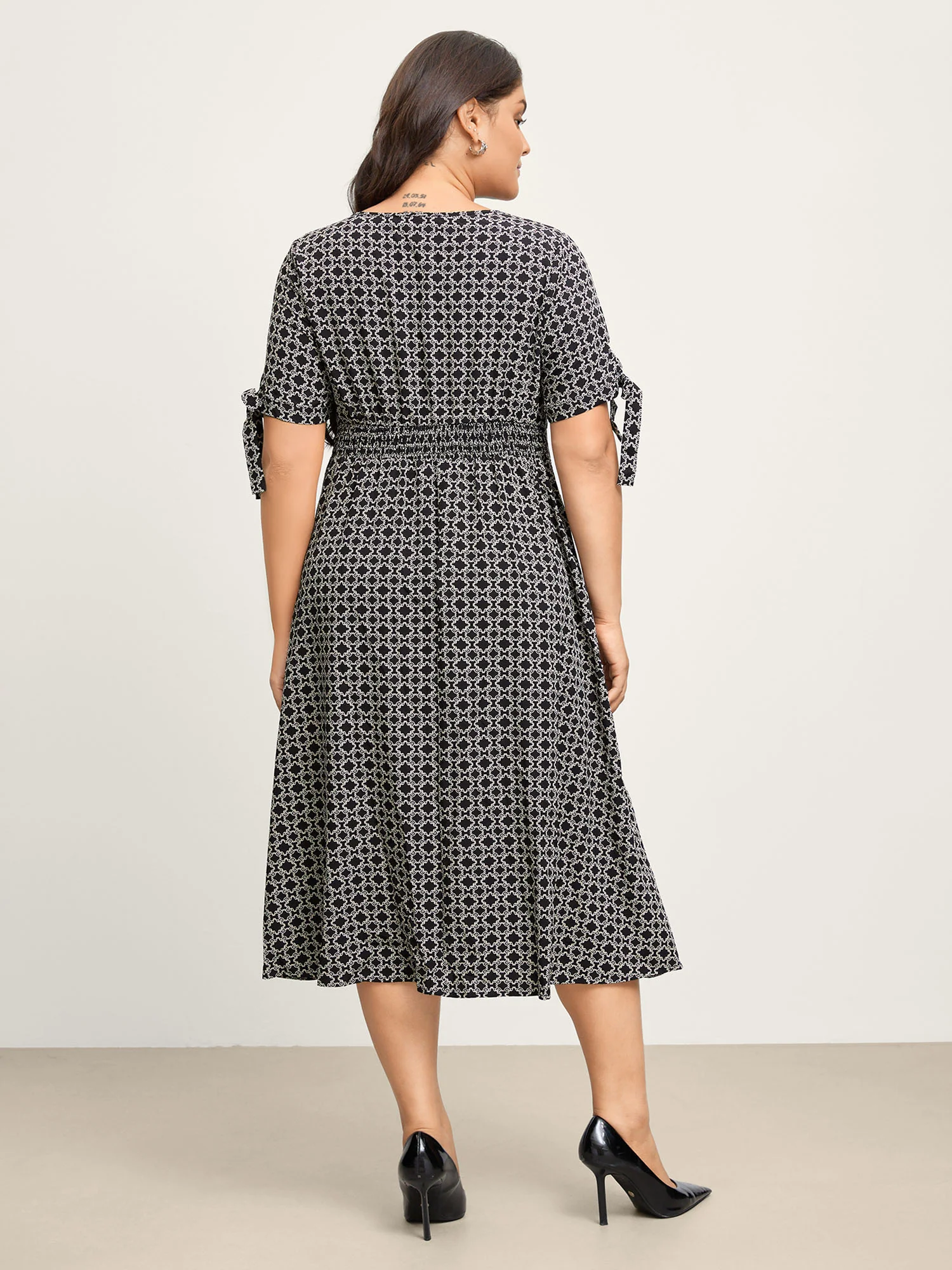Geometric Print Sleeve Tie Midi Dress - Image 4