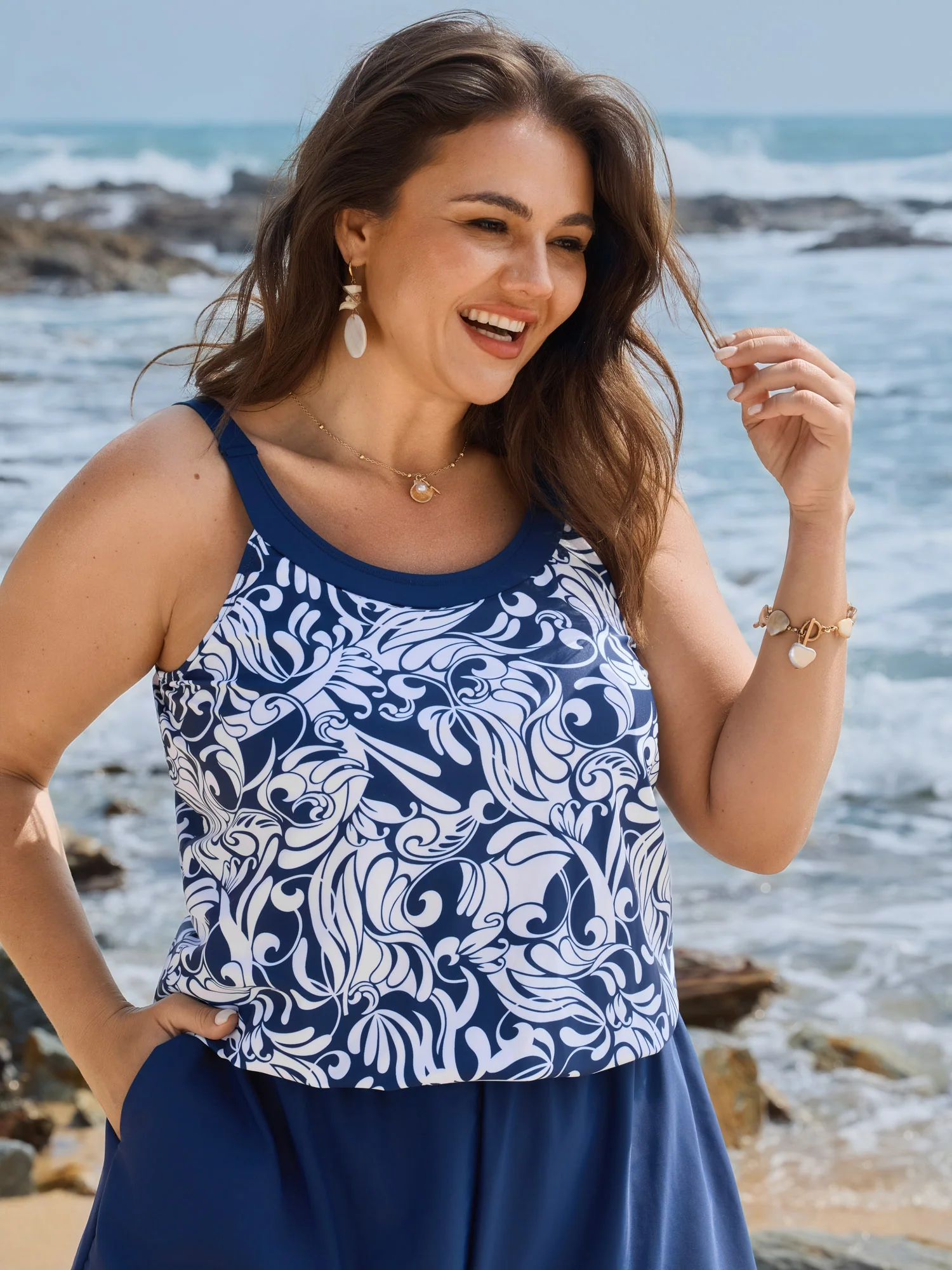 Geometric Print Spliced Pockets Swim Romper - Image 2