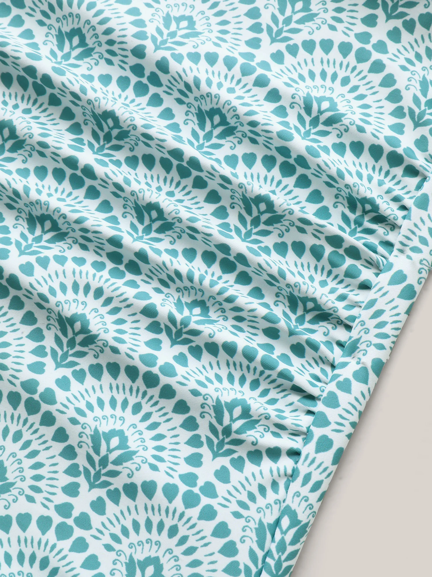 Geometric Print Surplice One-Piece Swimsuit - Image 6