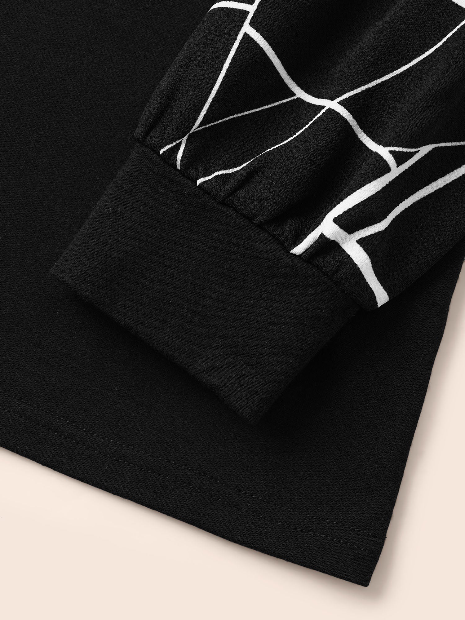 Geometric Round Neck Raglan Sleeve Sweatshirt - Image 6