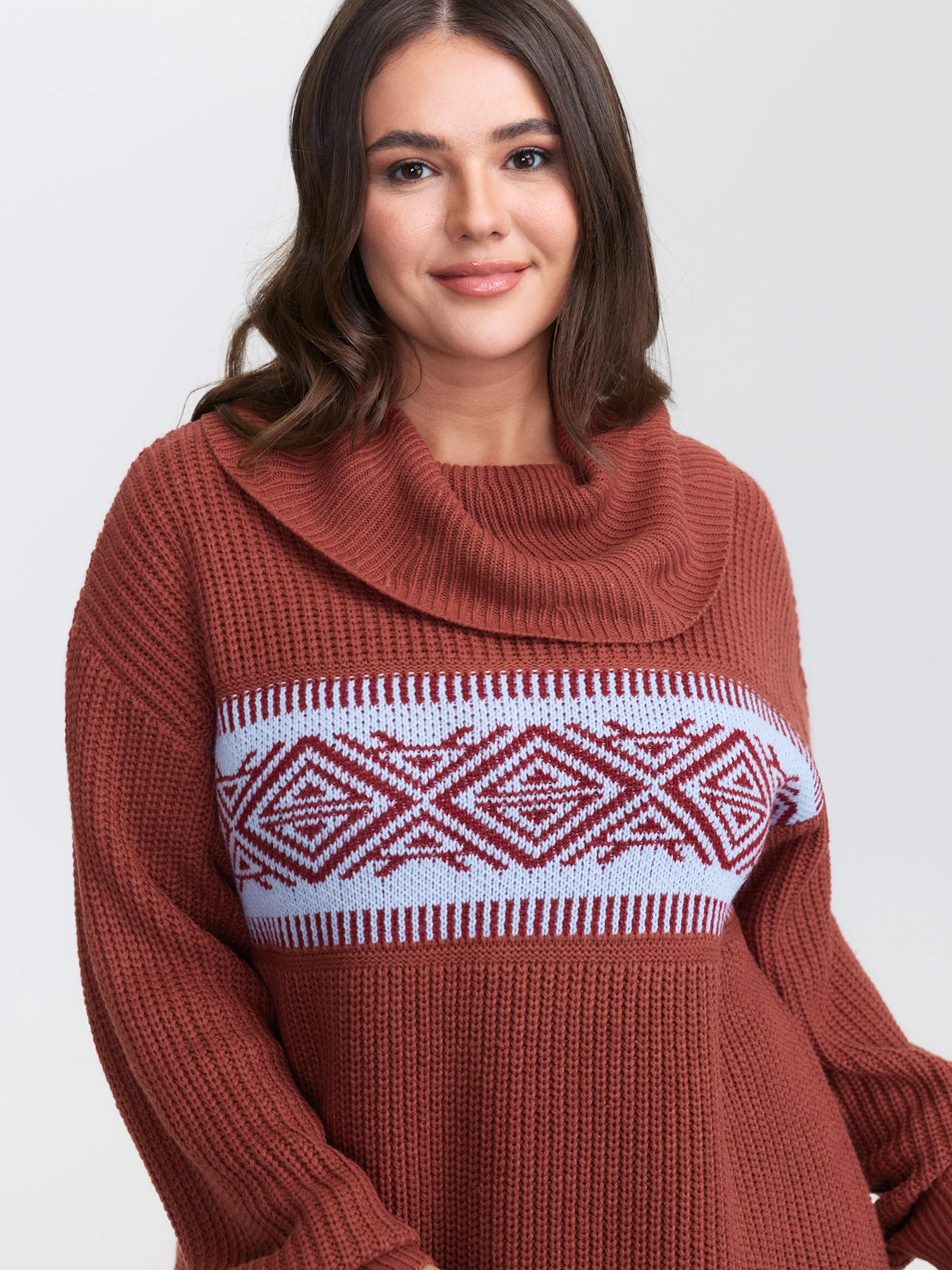 Geometric Snowflake Drape Turtleneck Pullover - Image 2