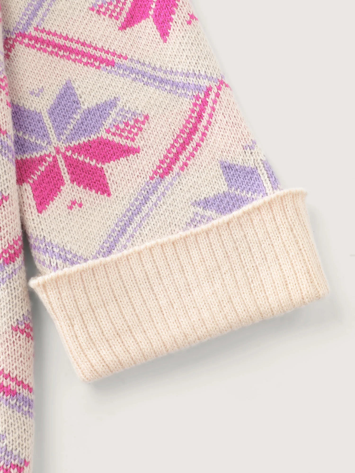 Geometric Snowflake Pattern Pockets Knit Cardigan - Image 6