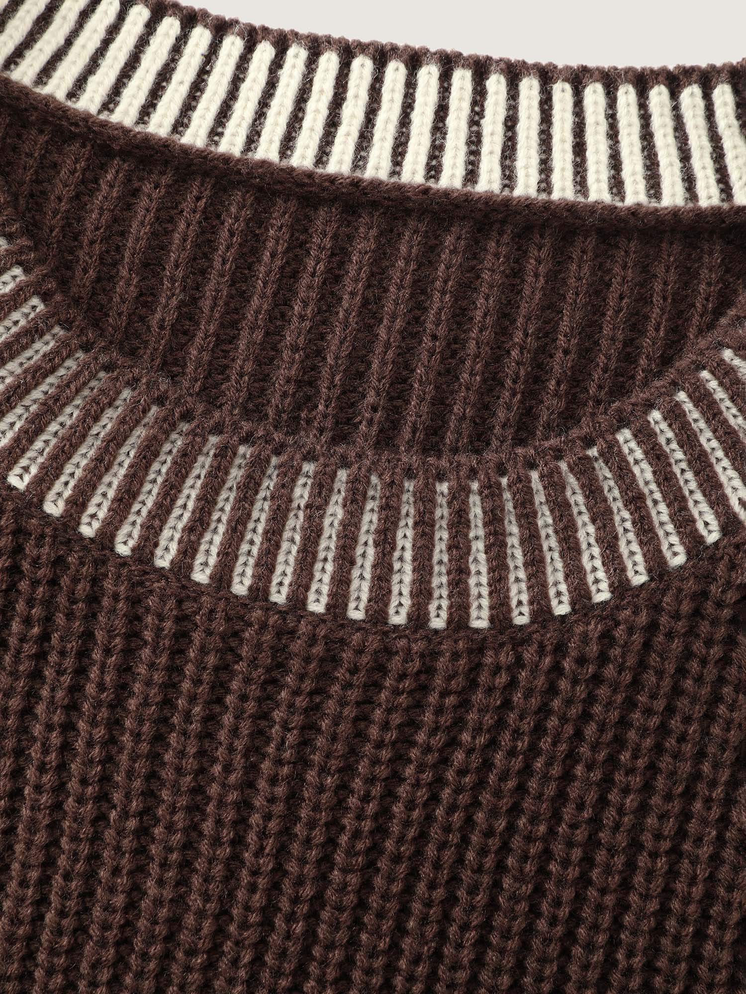 Geometric Stripe Sleeve Round Neck Pullover - Image 6
