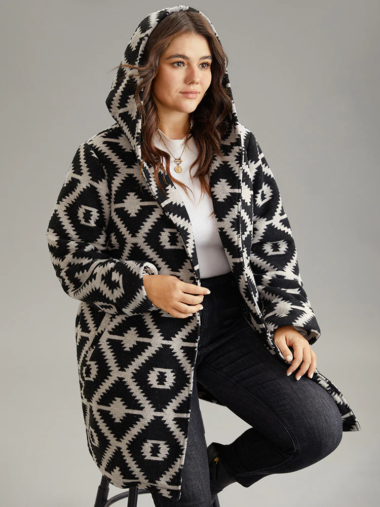 Geometric Lapel Collar Pocket Belted Coat - Image 2