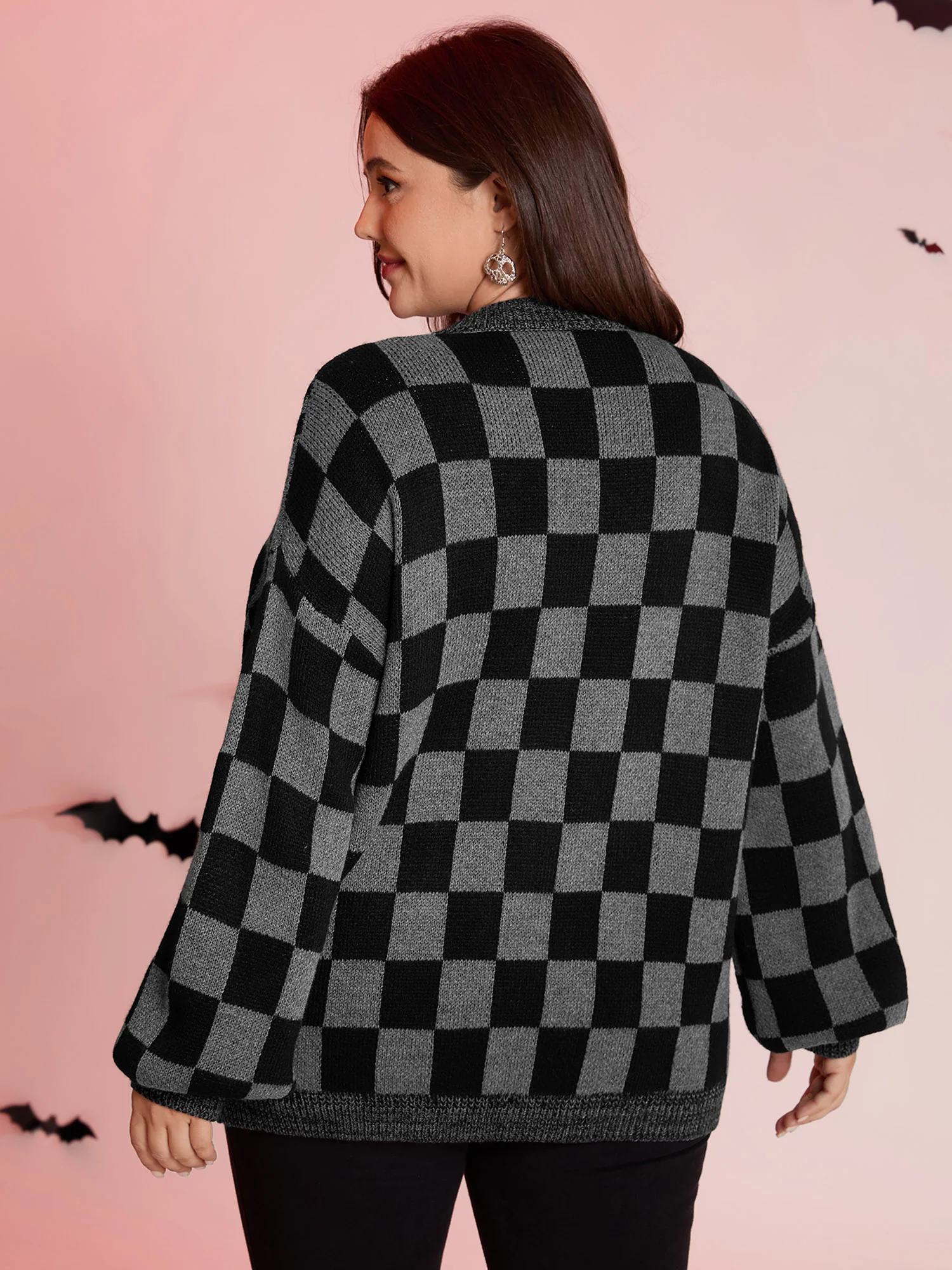 Ghost Checkered Jacquard Arc Swing Cardigan - Image 4