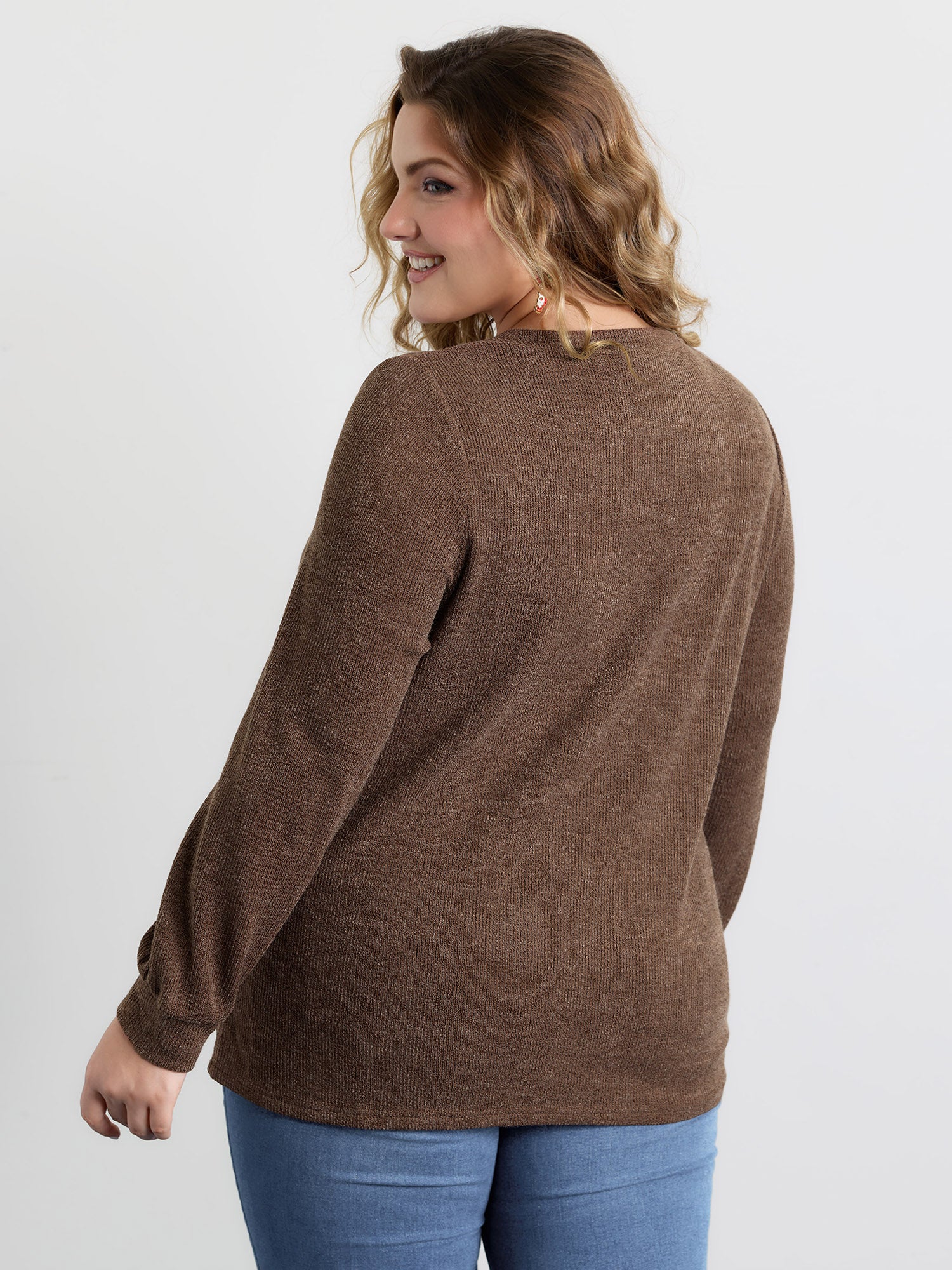 Gingerbread Applique Embroidery Textured T-Shirt - Image 4