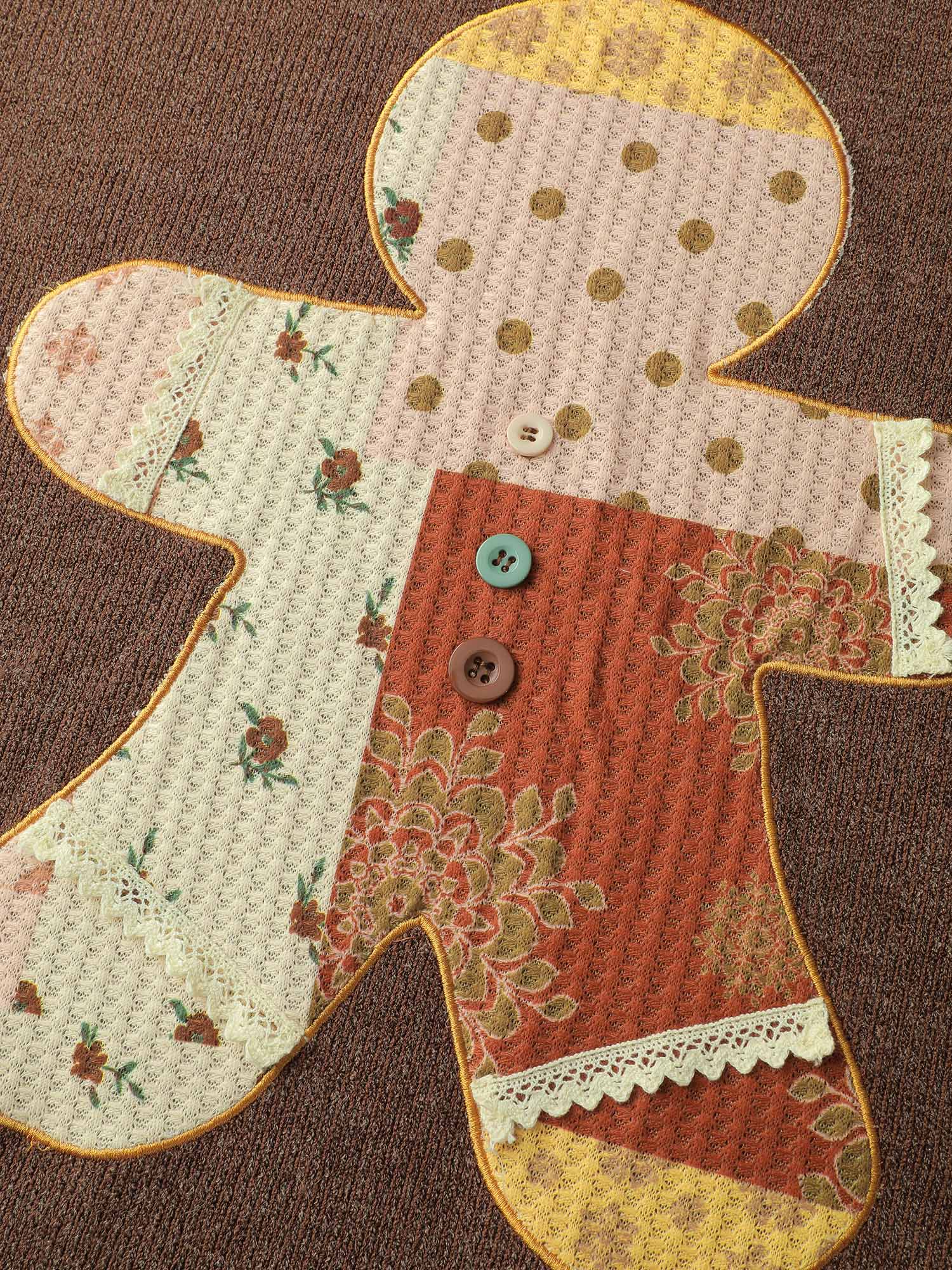 Gingerbread Applique Embroidery Textured T-Shirt - Image 6